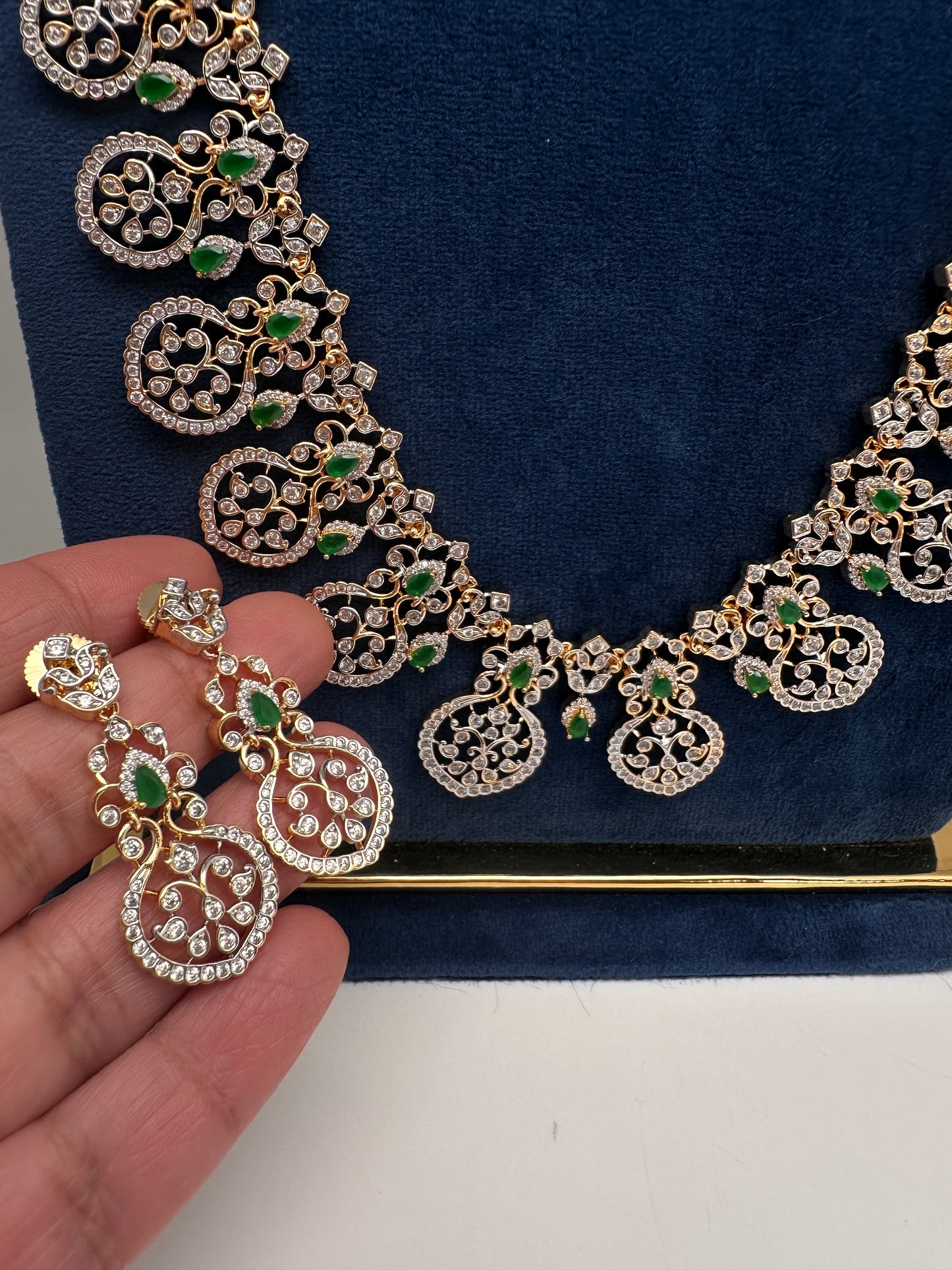 AD Bottu Color Stone Long  Necklace - Green