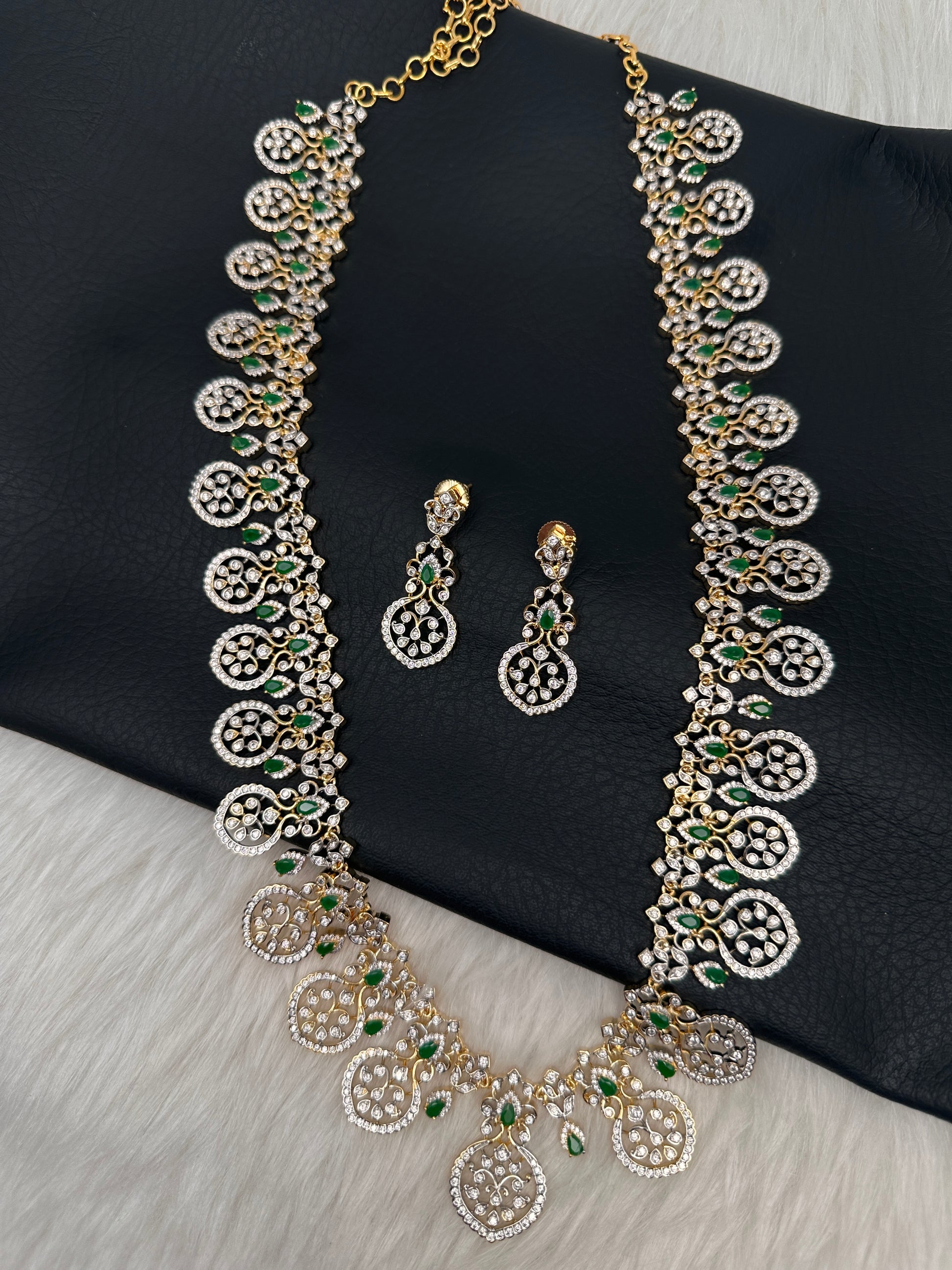AD Bottu Color Stone Long  Necklace - Green