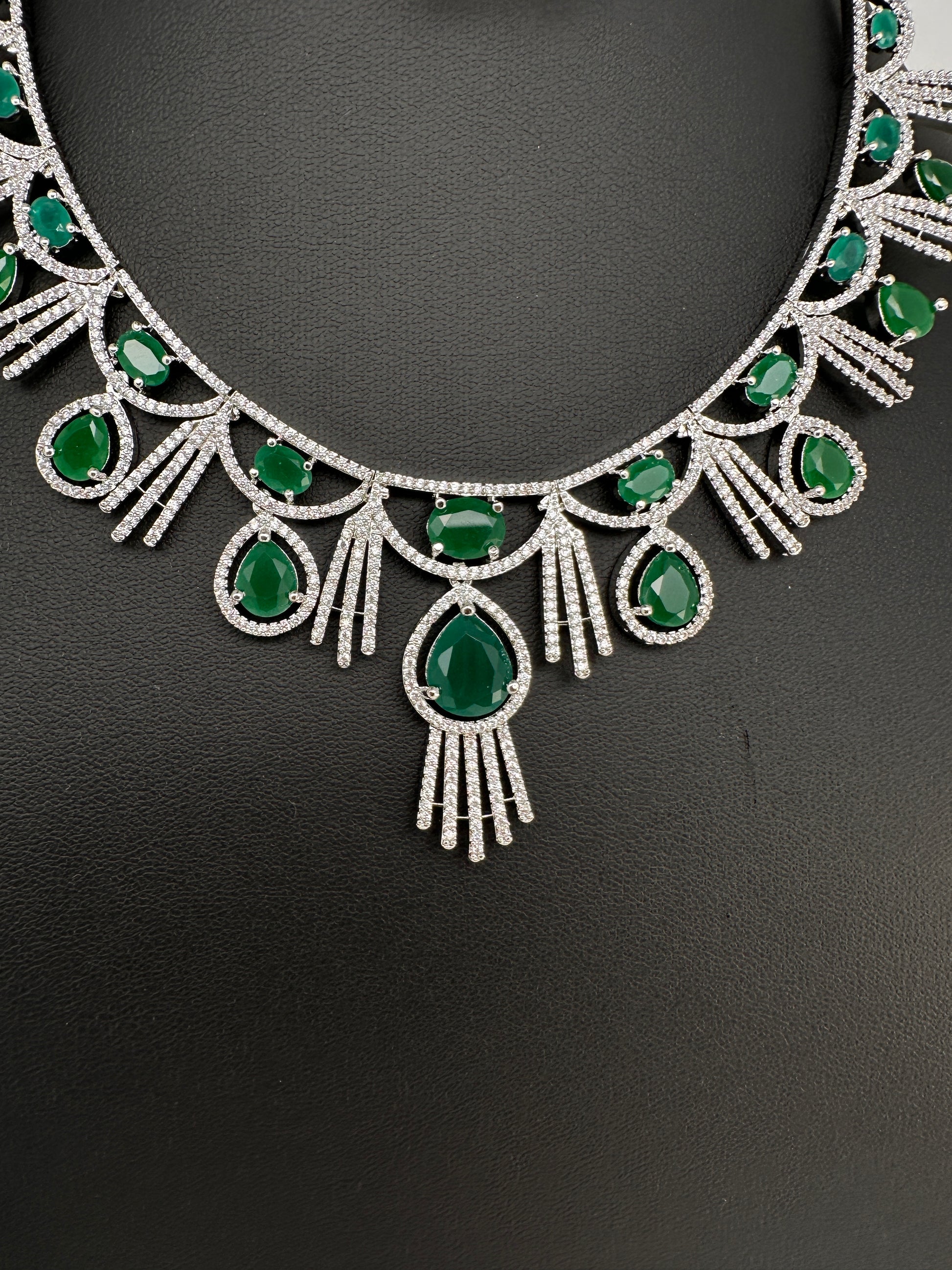 AD Emerald Green Silver Short Necklace - 