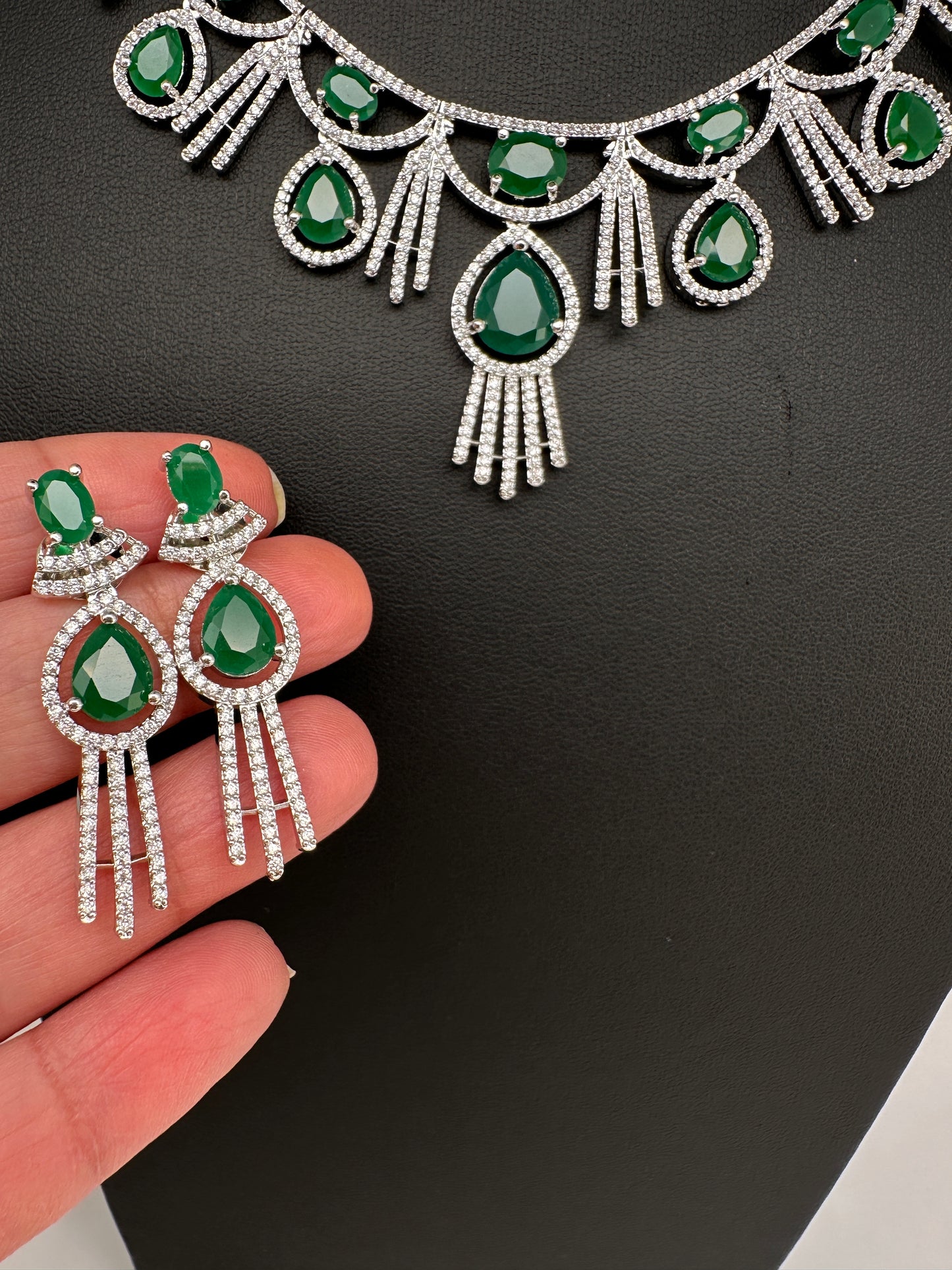 AD Emerald Green Silver Short Necklace - 