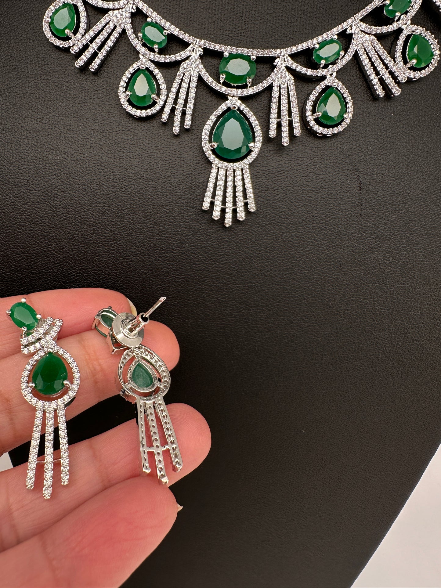 AD Emerald Green Silver Short Necklace - 