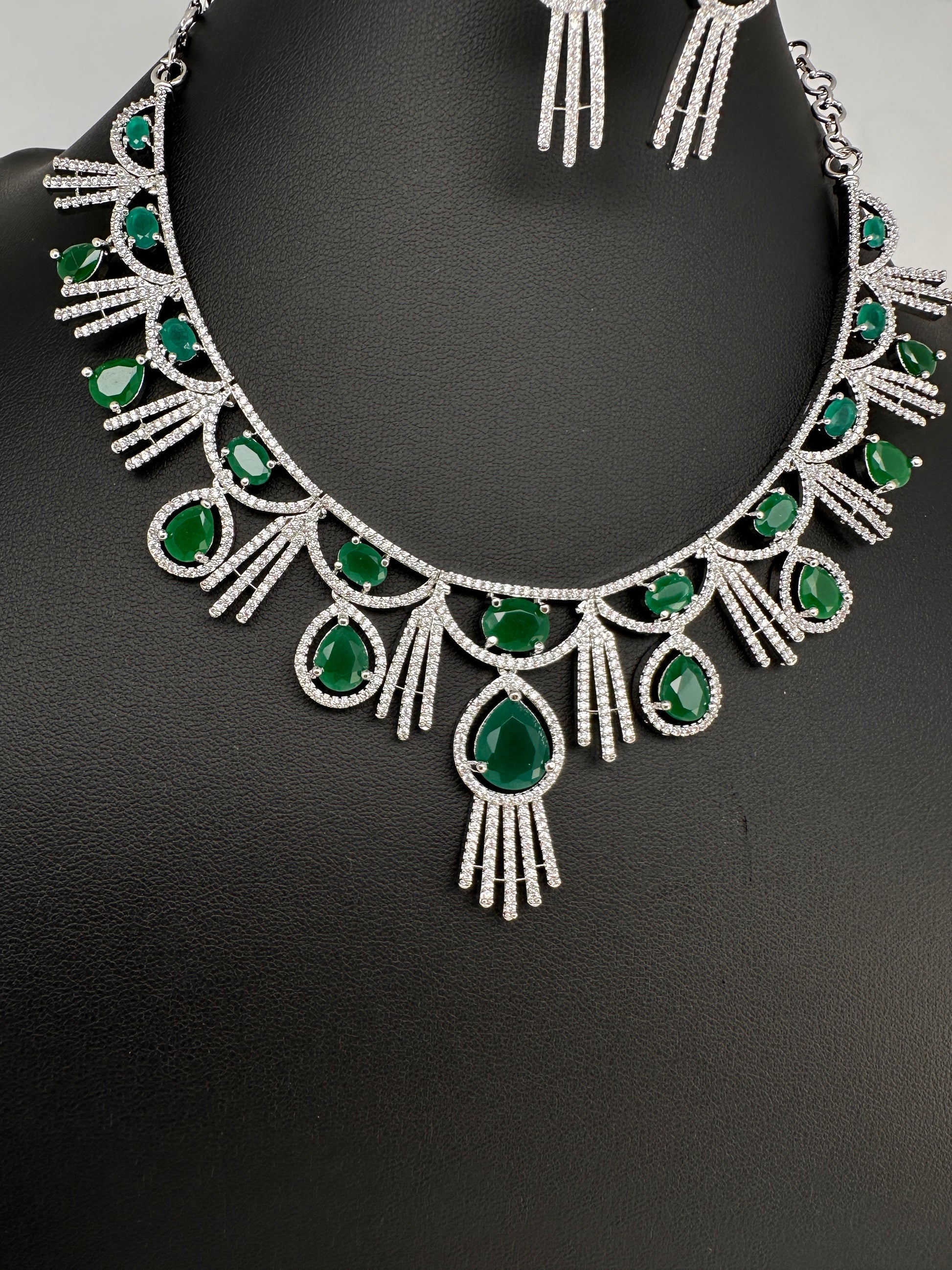 AD Emerald Green Silver Short Necklace - 