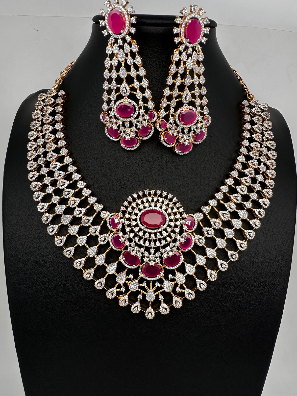 Diamond Finish Neckline Statement Short Necklace - AD000797