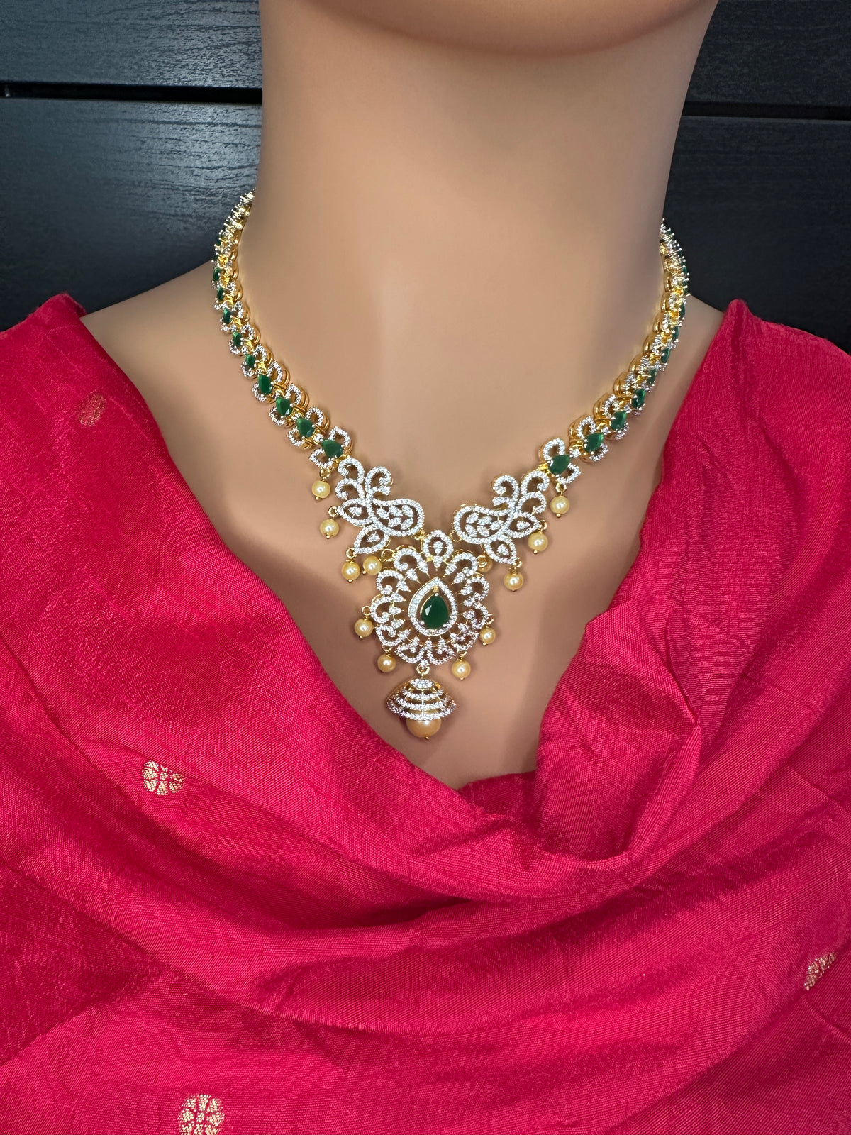 AD Color Stones Short Necklace with Swarovski Pearls - Green