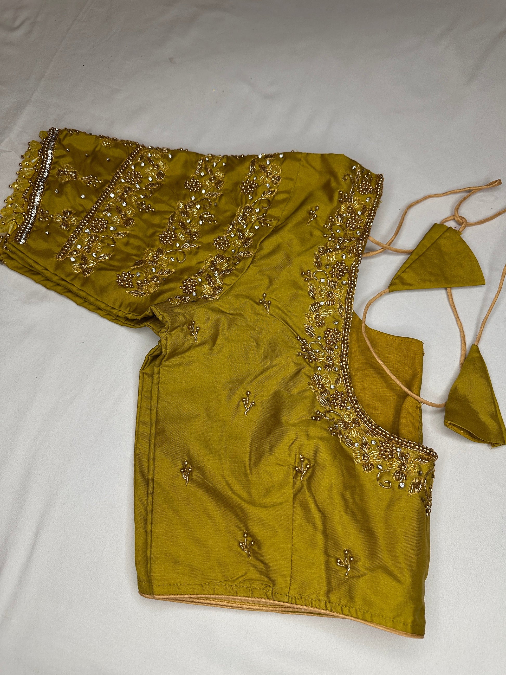 Green Maggam Aari Embroidery Blouse