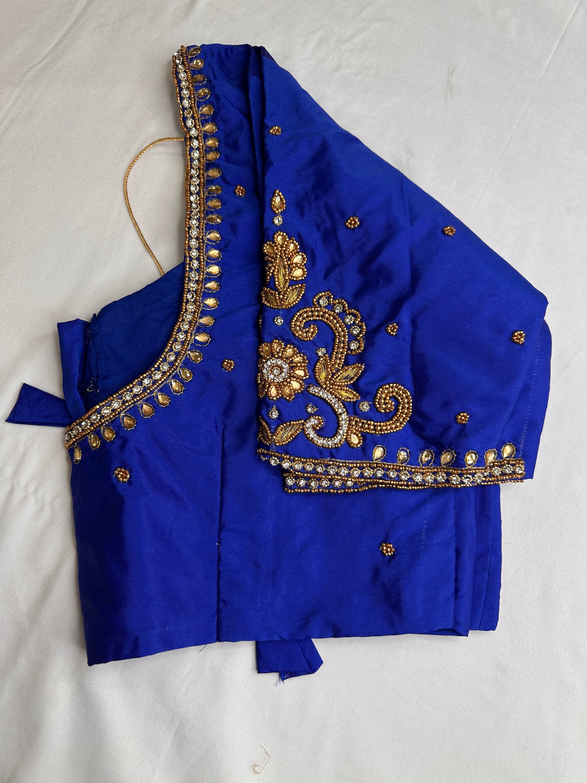 Blue Maggam Aari Embroidery Blouse