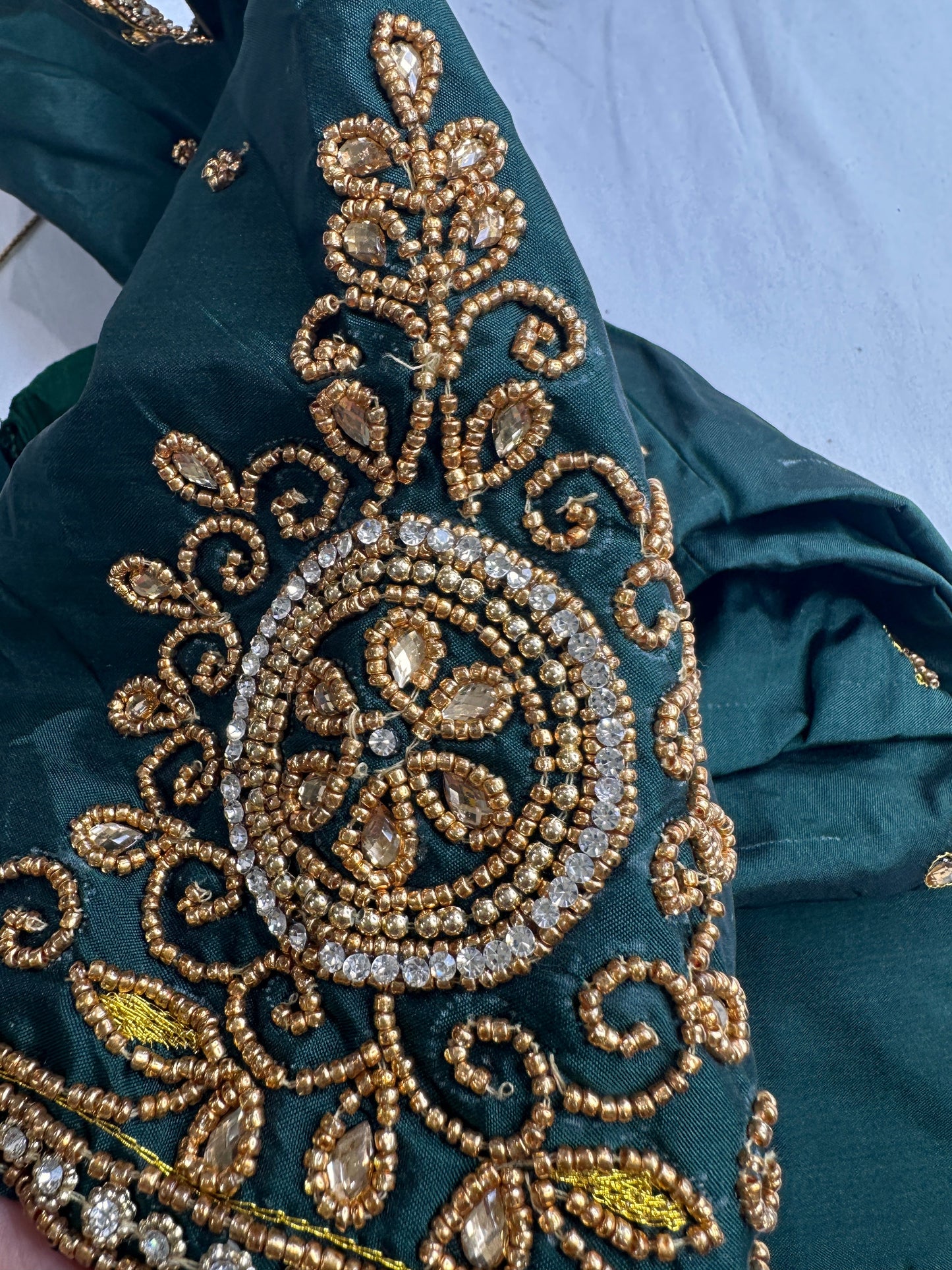 Green Maggam Aari Embroidery Blouse