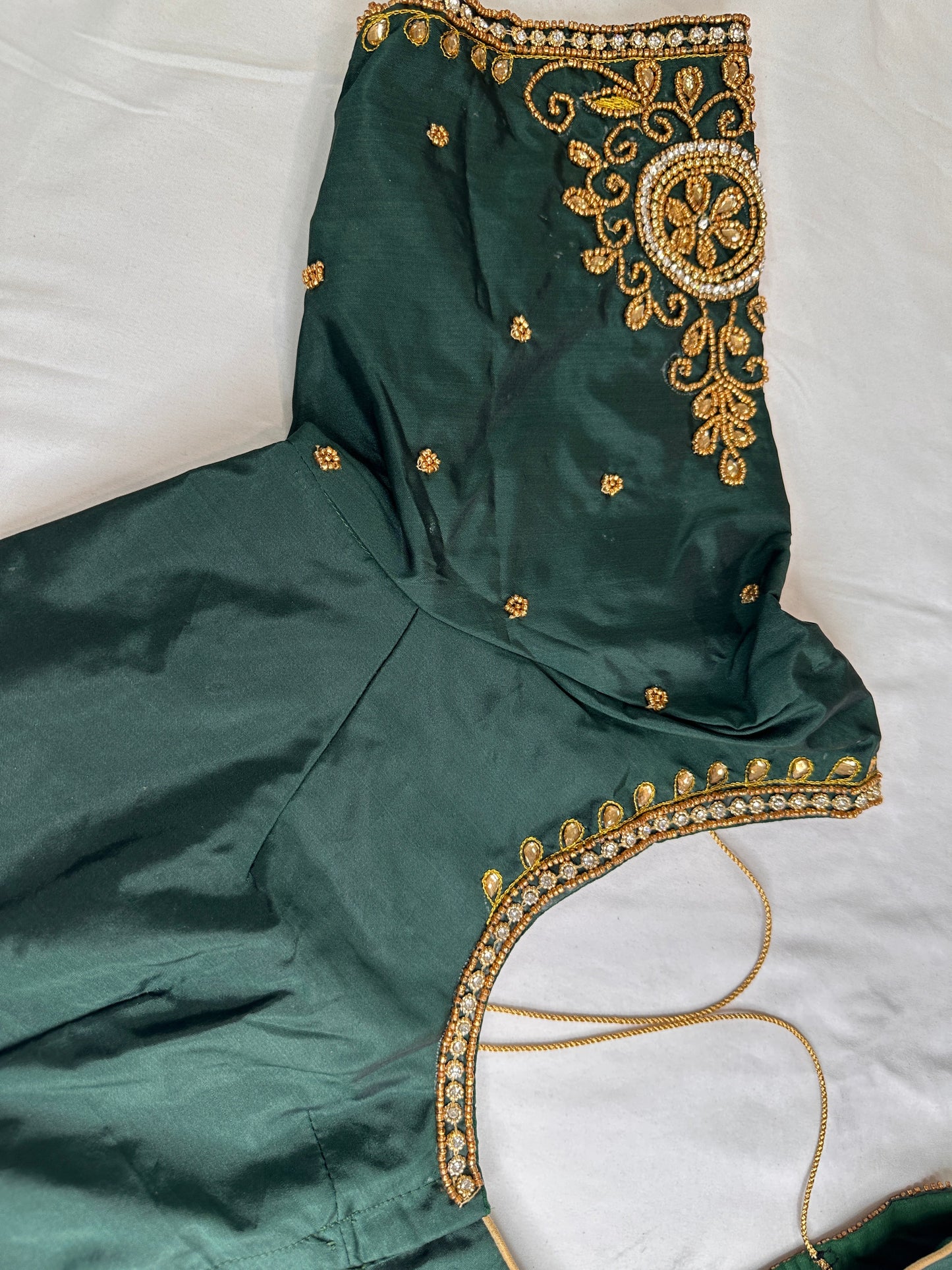 Green Maggam Aari Embroidery Blouse