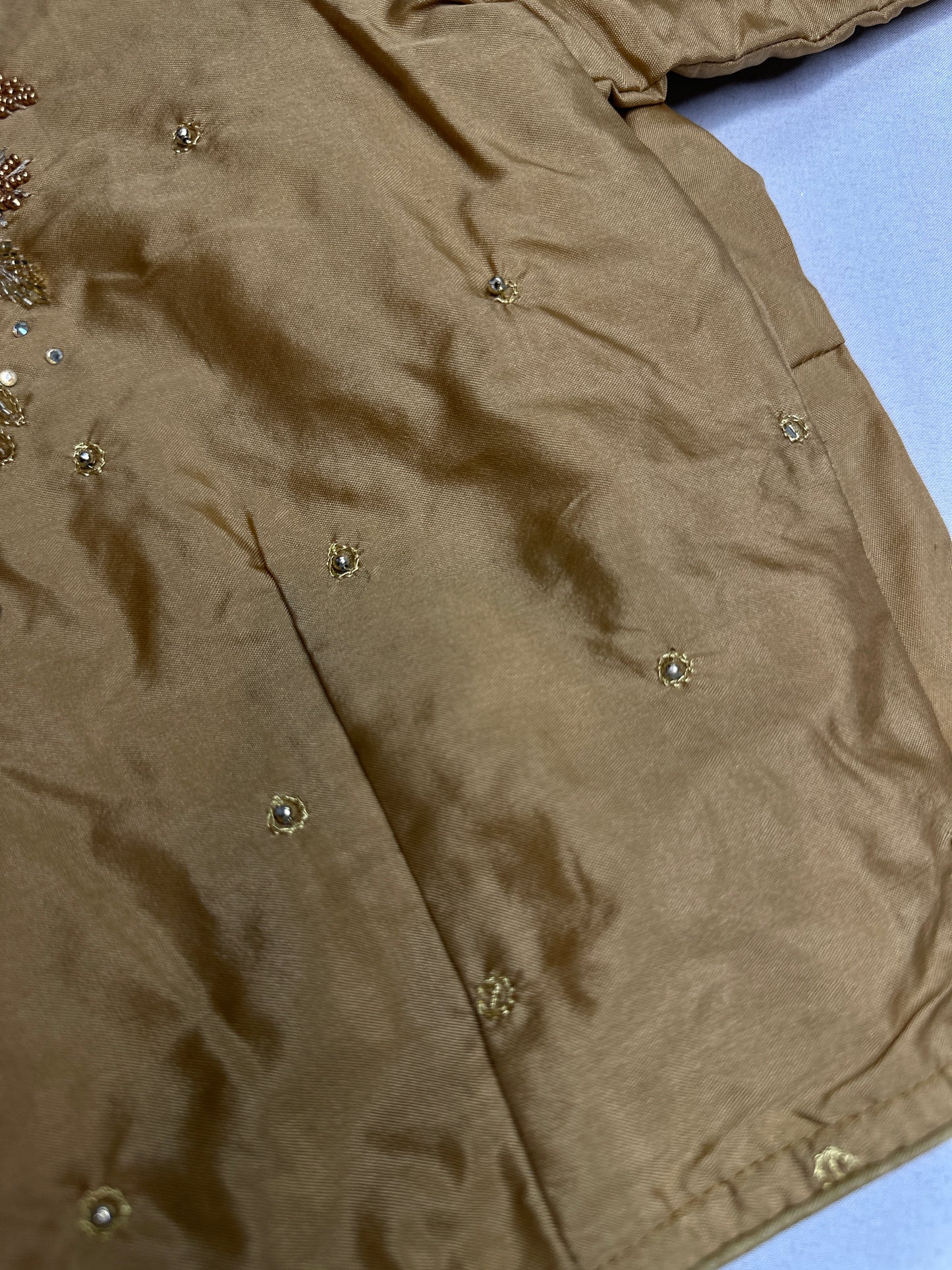 Gold Kardana Net Sleeves Maggam Blouse