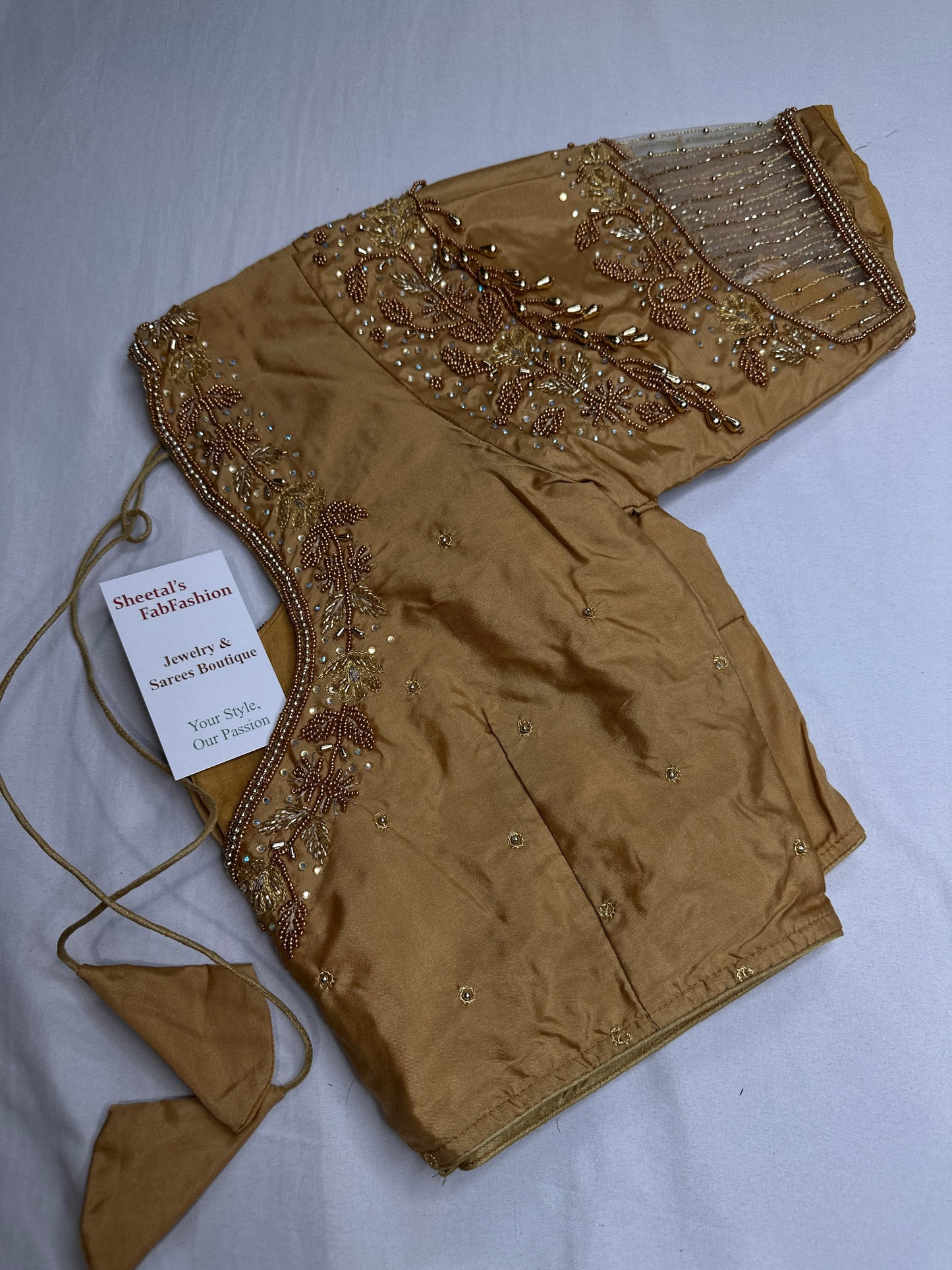 Gold Kardana Net Sleeves Maggam Blouse
