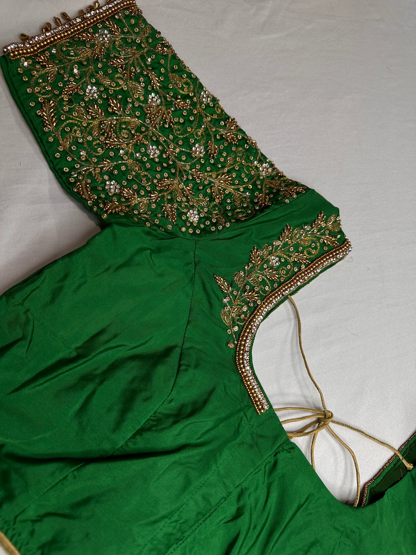 Green Kardana Maggam Blouse