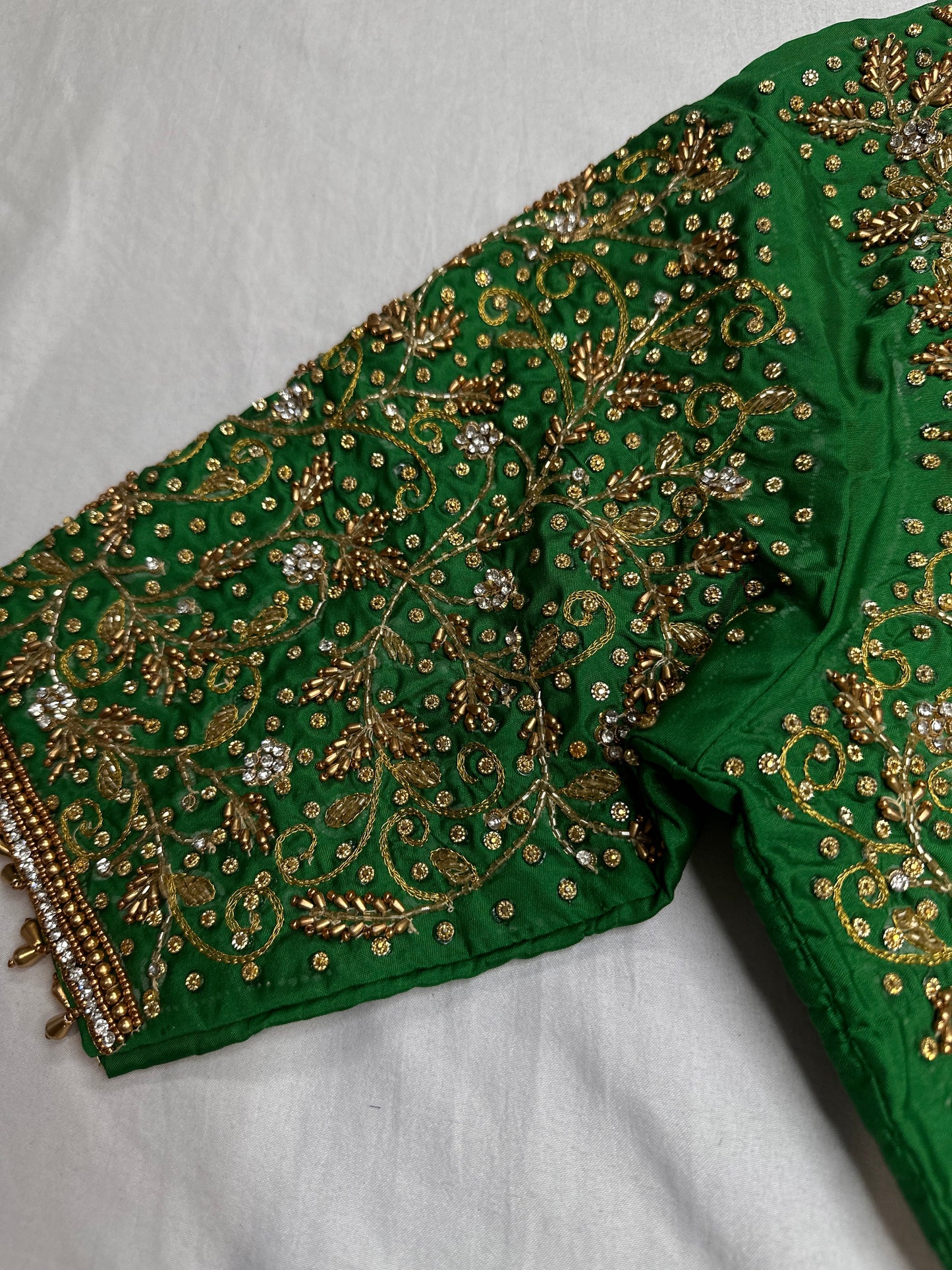 Green Kardana Maggam Blouse