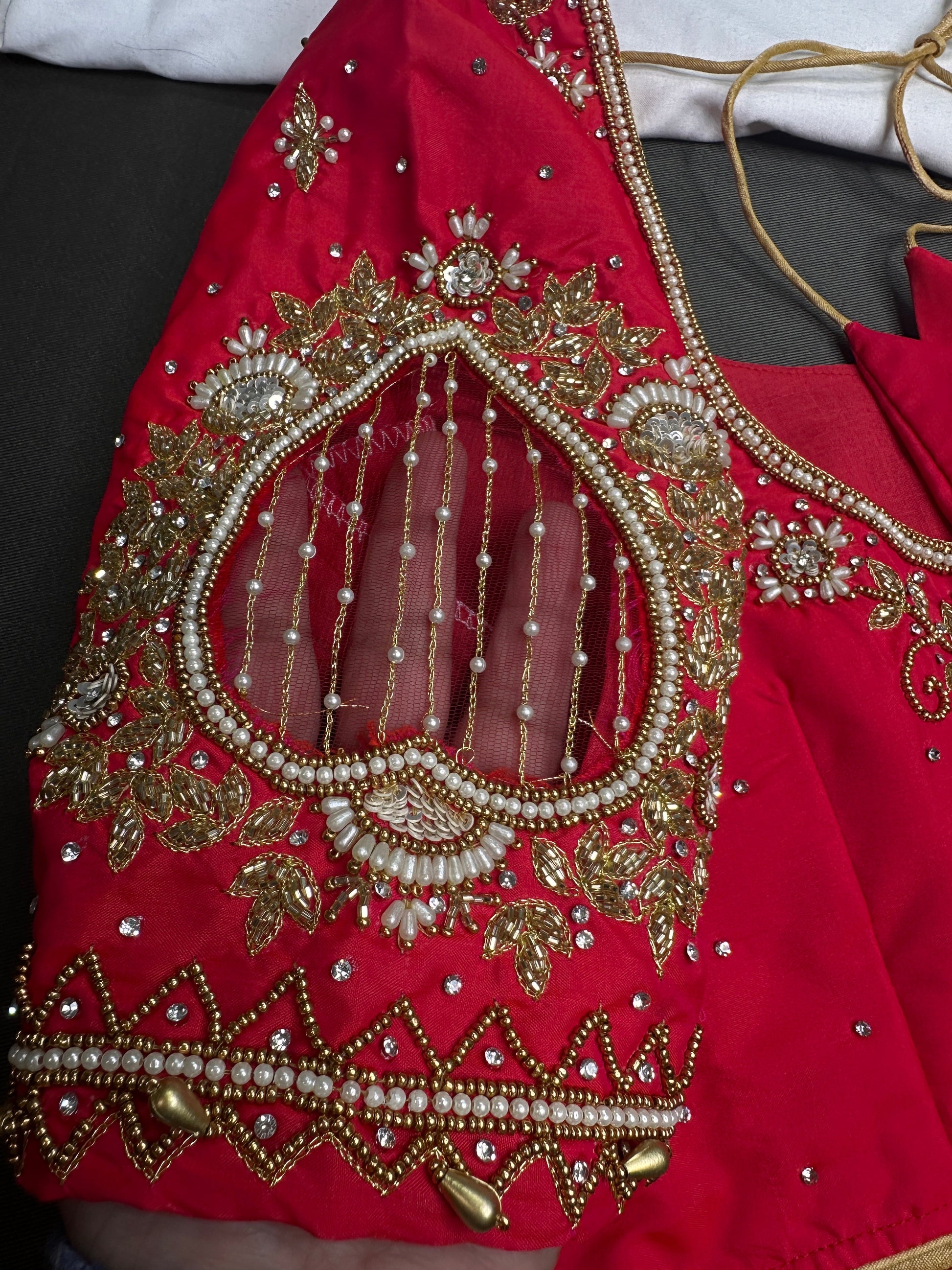 Red Kardana Net Silk Maggam Aari Blouse - 