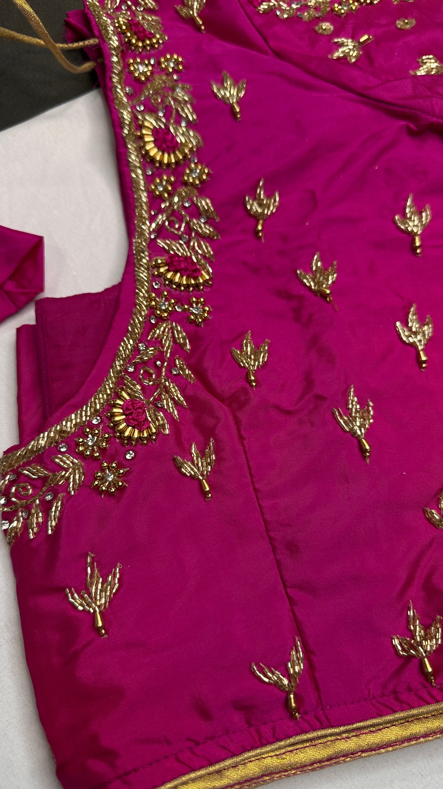 Pink Kardana Silk Maggam Aari Work Blouse - 