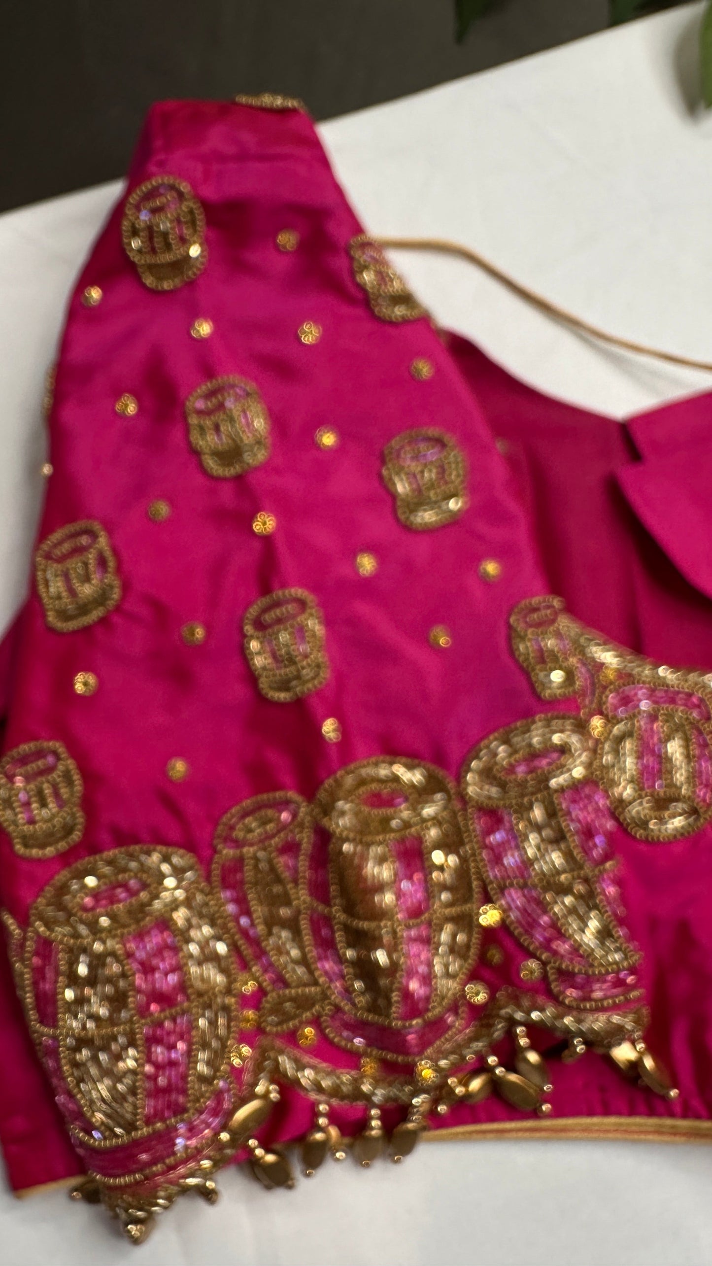 Dholki Pattern Pink Silk Maggam Aari Work Blouse - 