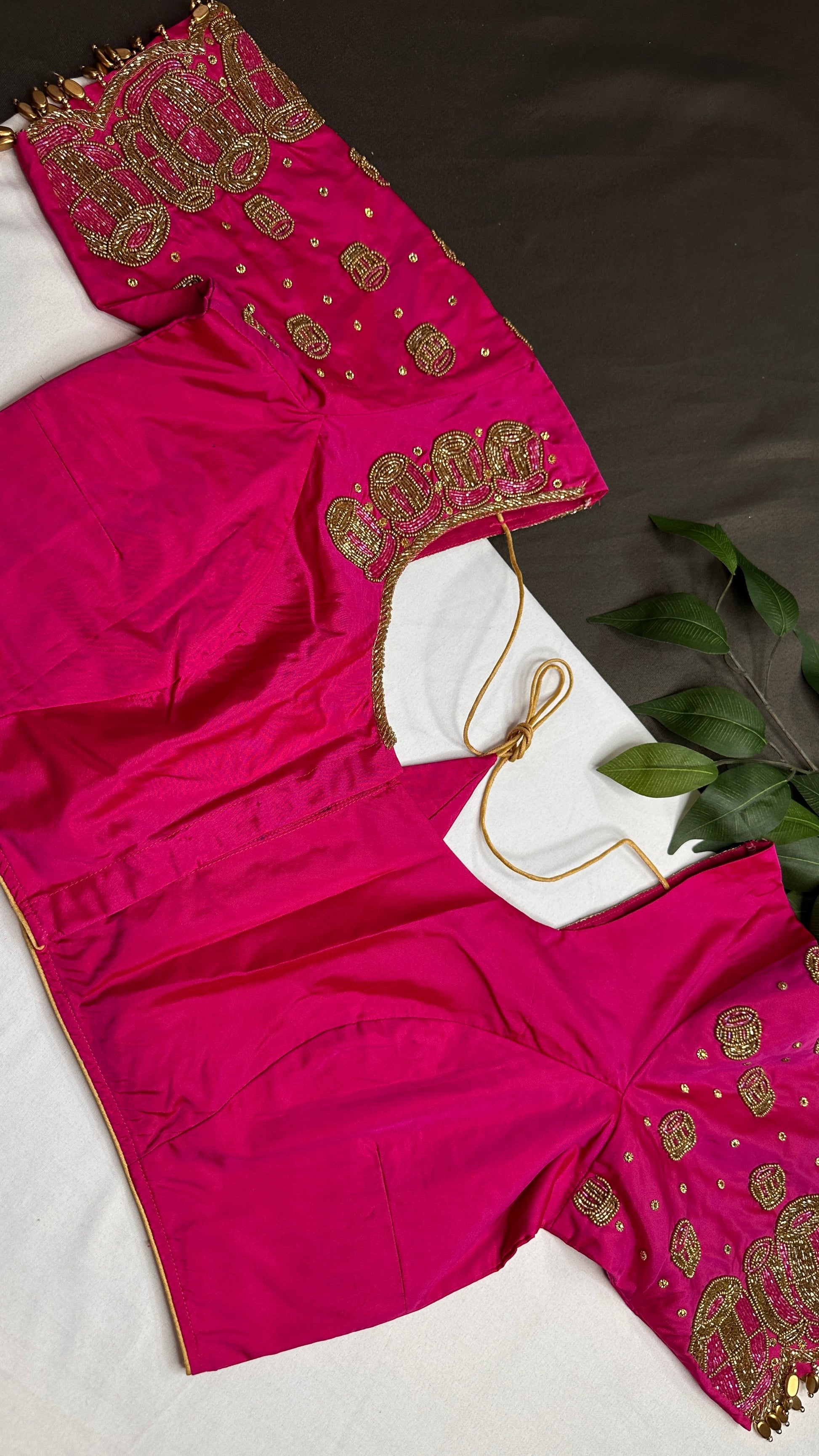 Dholki Pattern Pink Silk Maggam Aari Work Blouse - 