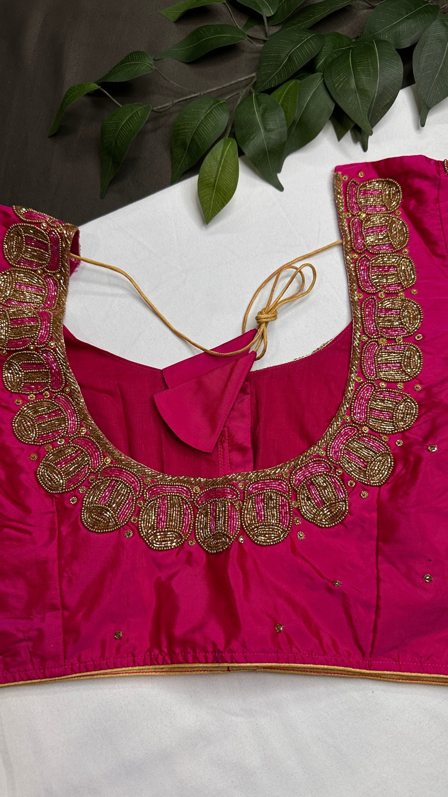 Dholki Pattern Pink Silk Maggam Aari Work Blouse - 