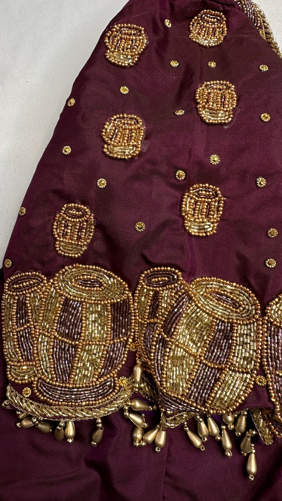 Dholki Pattern Purple Silk Maggam Aari  Work Blouse - 