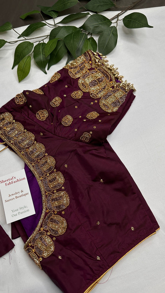 Dholki Pattern Purple Silk Maggam Aari  Work Blouse - 