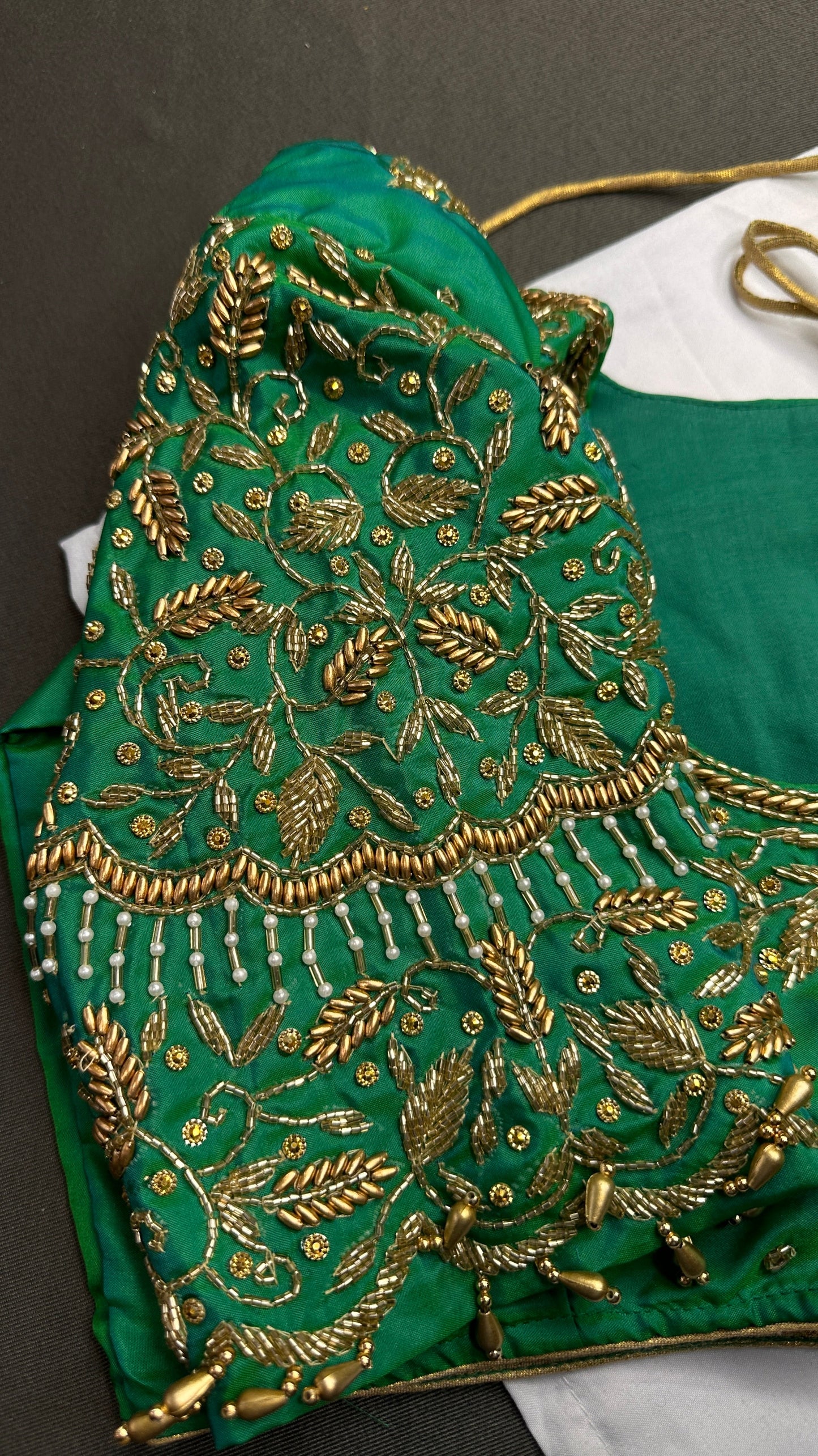 Green Kardana Silk Maggam Aari Blouse - 