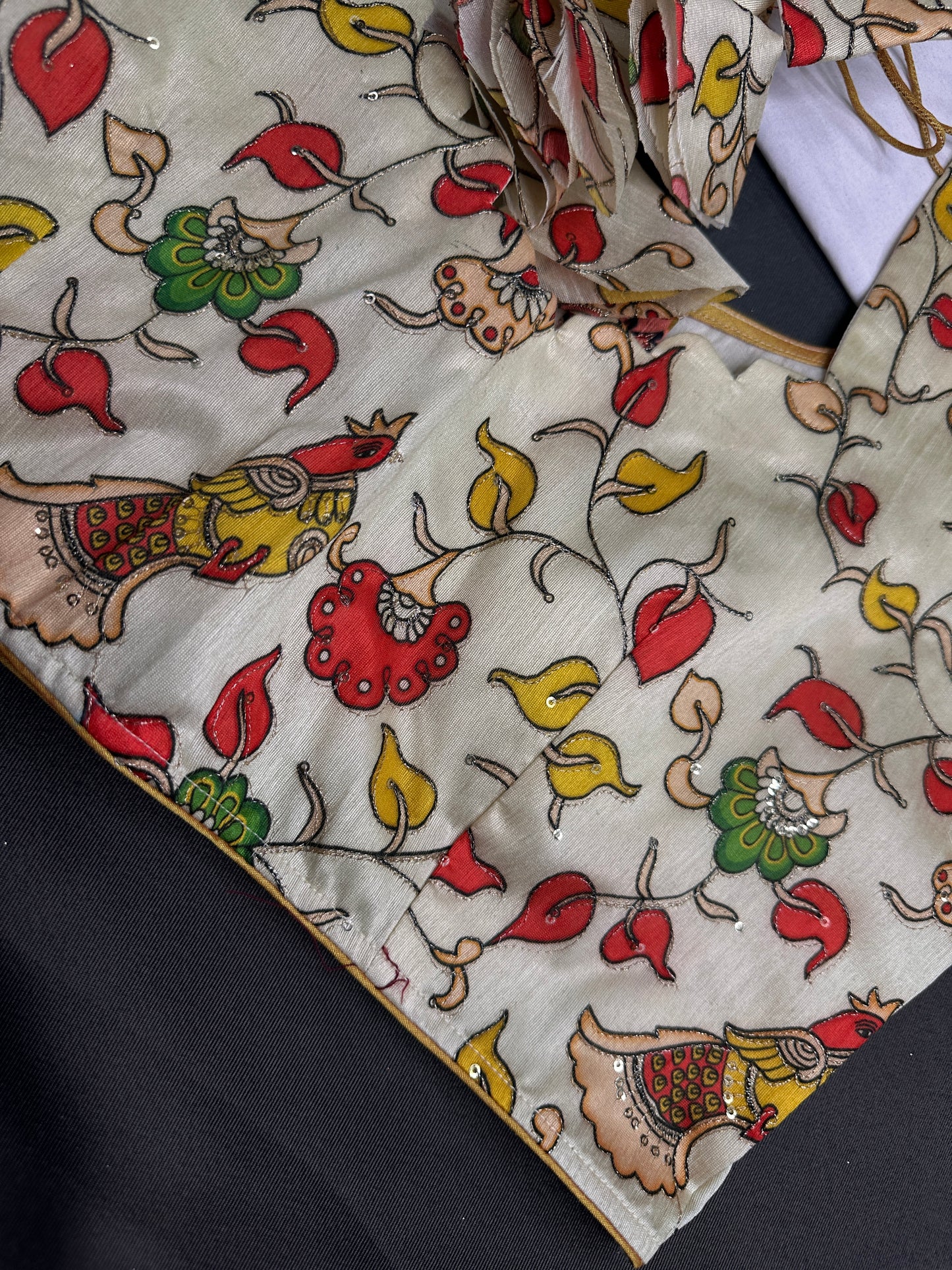 Cream Multi Color Kalamakari Ready Made Blouse - 