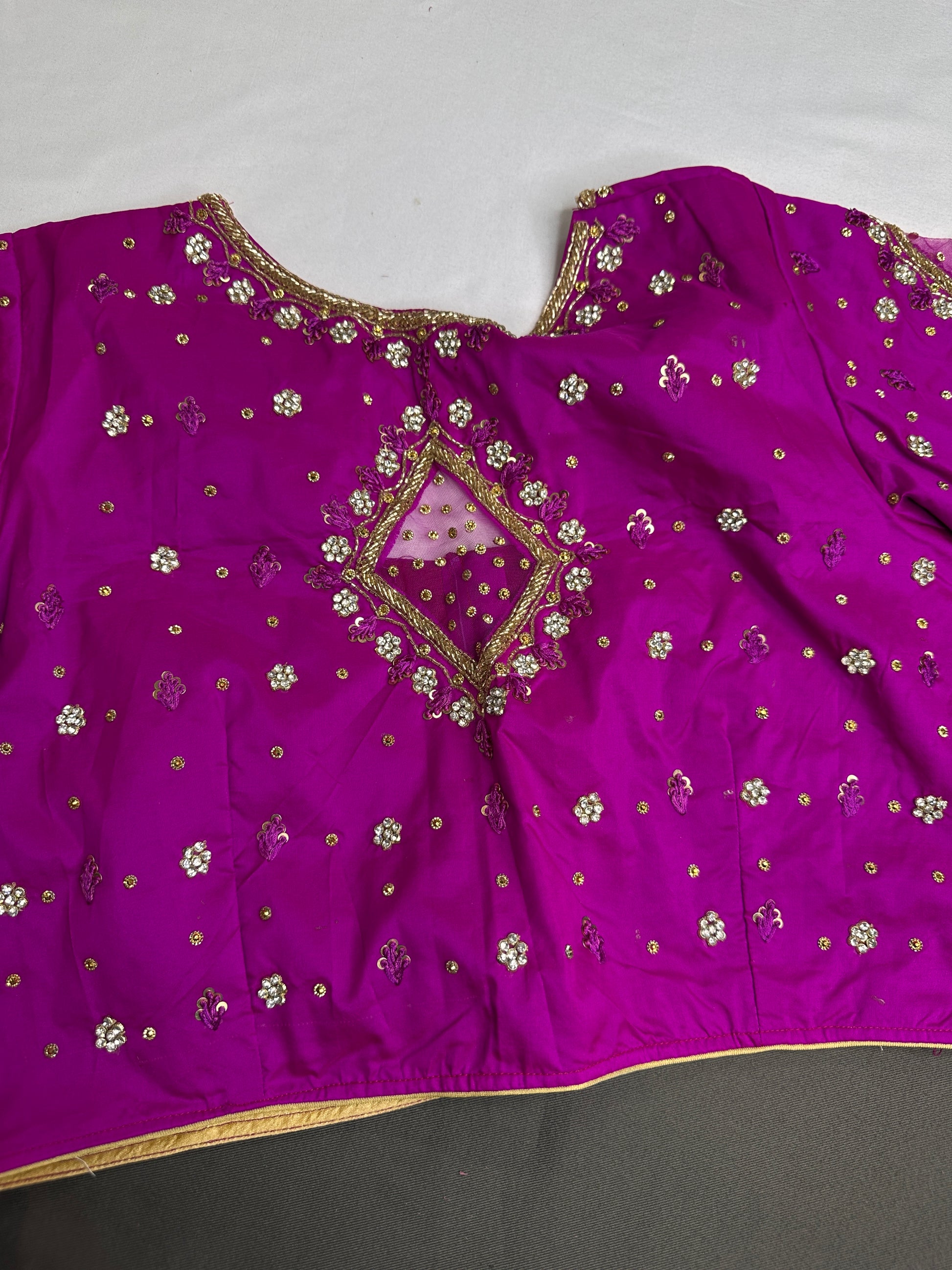 Magenta Pink Net Silk Maggam Aari Blouse - 