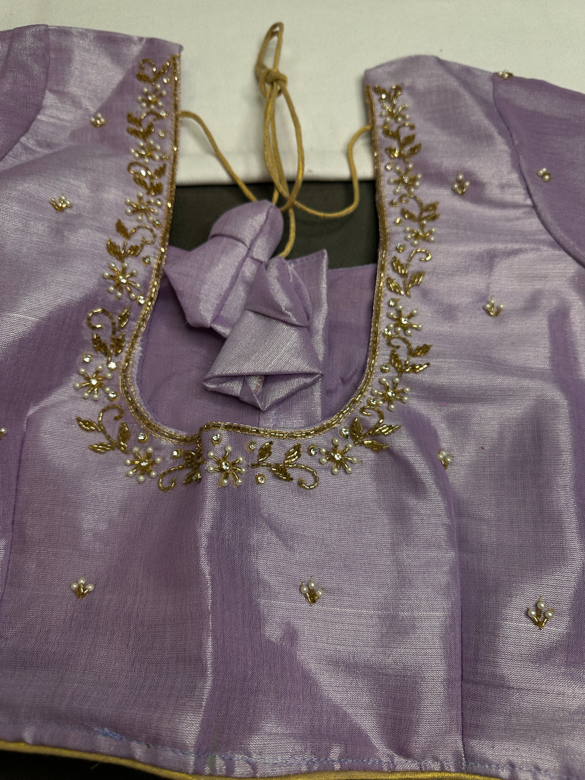 Lavender Purple Pattu Silk Elegant Maggam Aari Blouse - BL000815