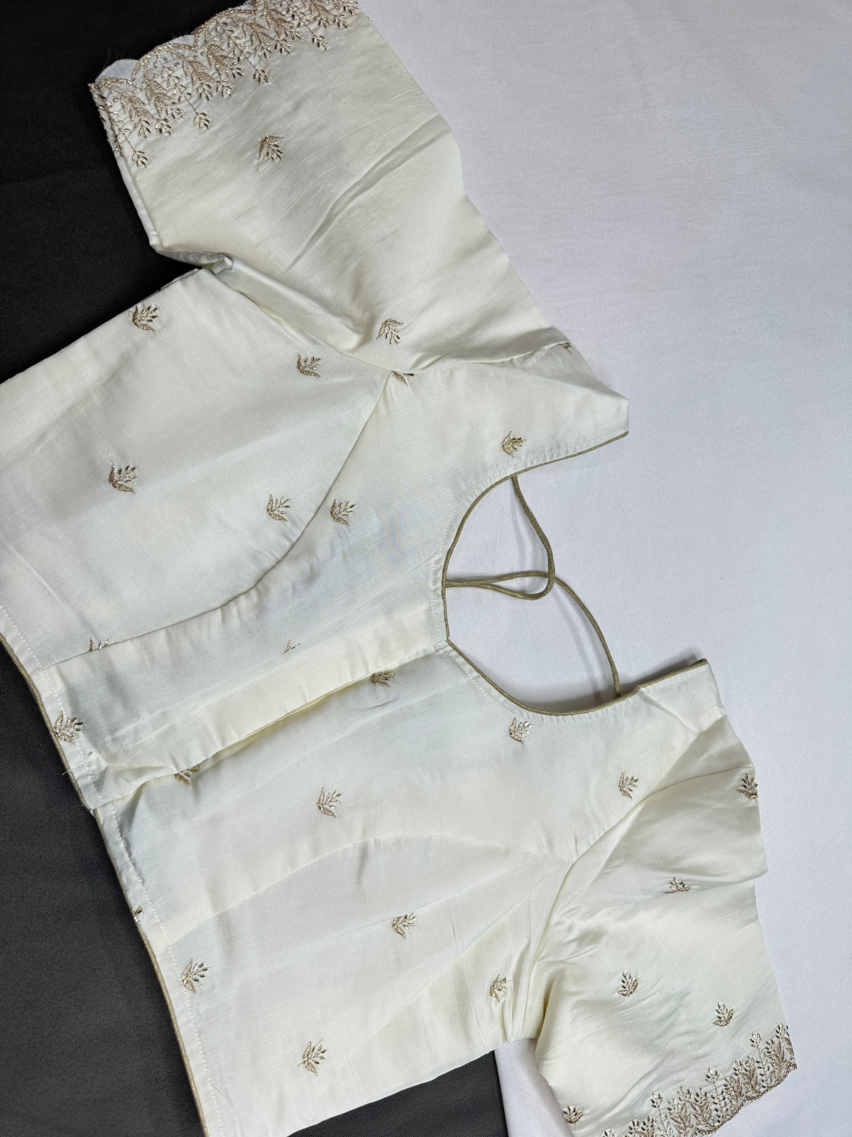OFF white Elegant  Embroidery Blouse - 