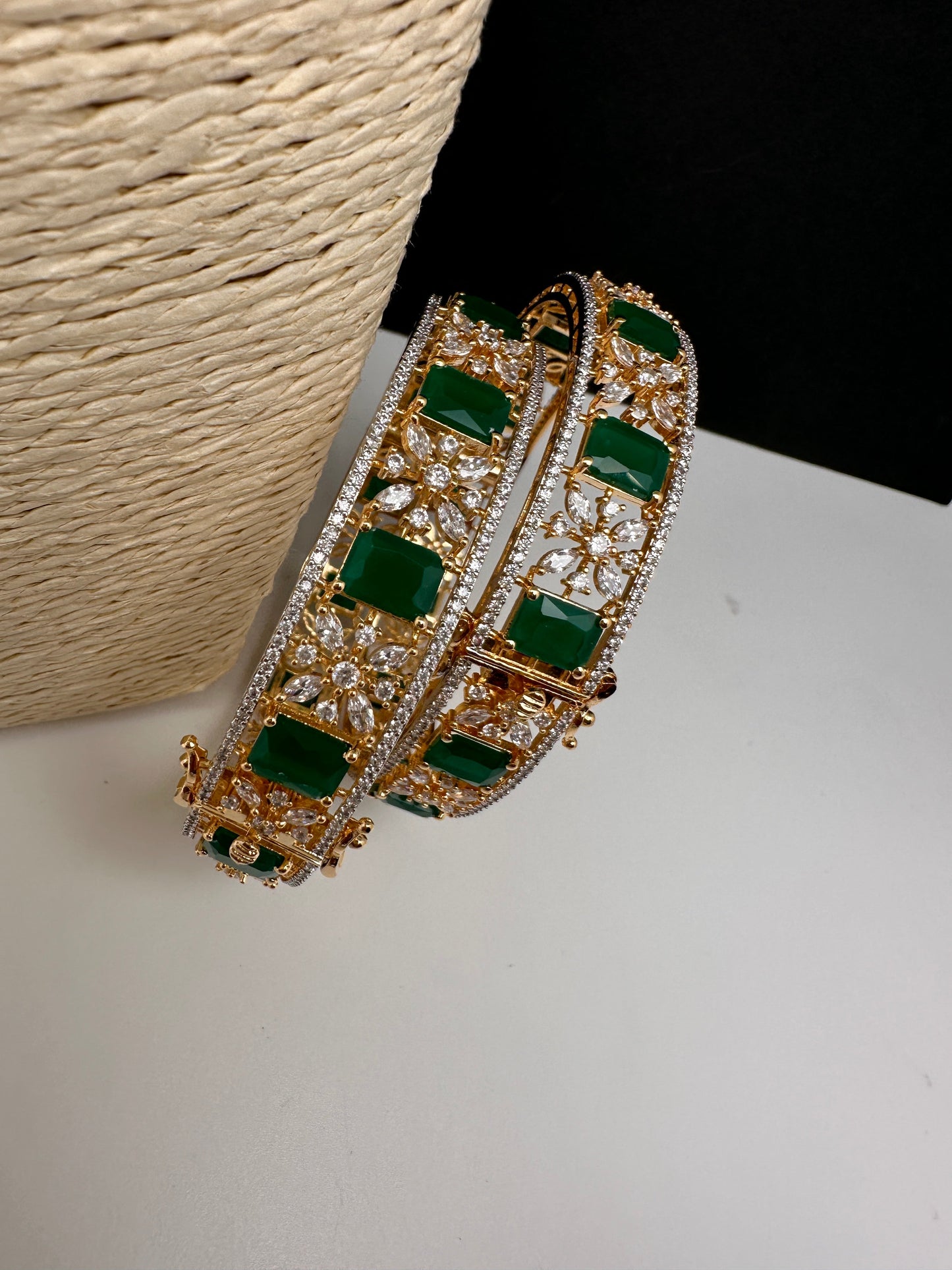 Emerald Green AD Openable Kada Bangles