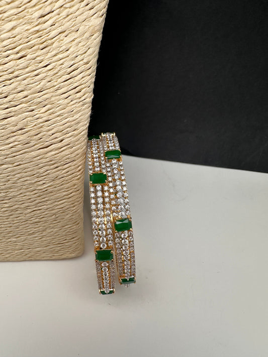 Emerald AD Sleek Bangle