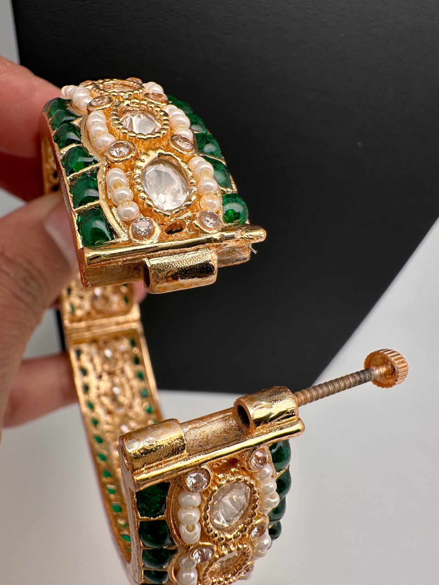 Kundan Green Beads Pearls Openable Kada Bangles