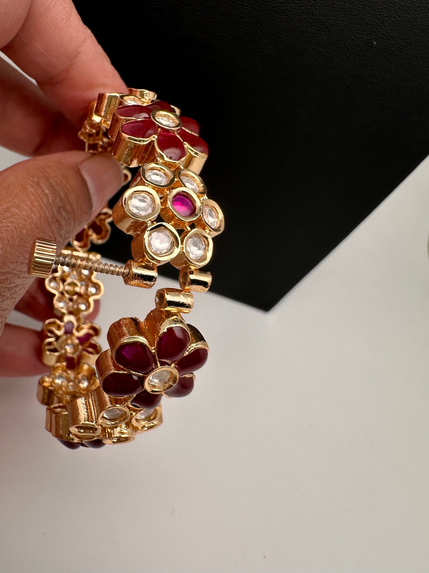 Kundan Red Openable Kada Bangles