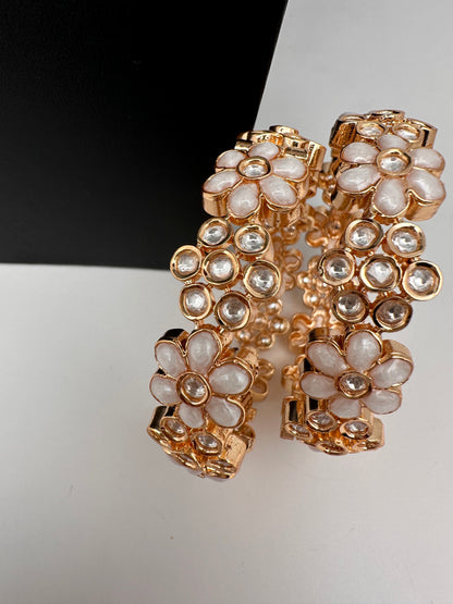Kundan White Floral Openable Kada Bangles