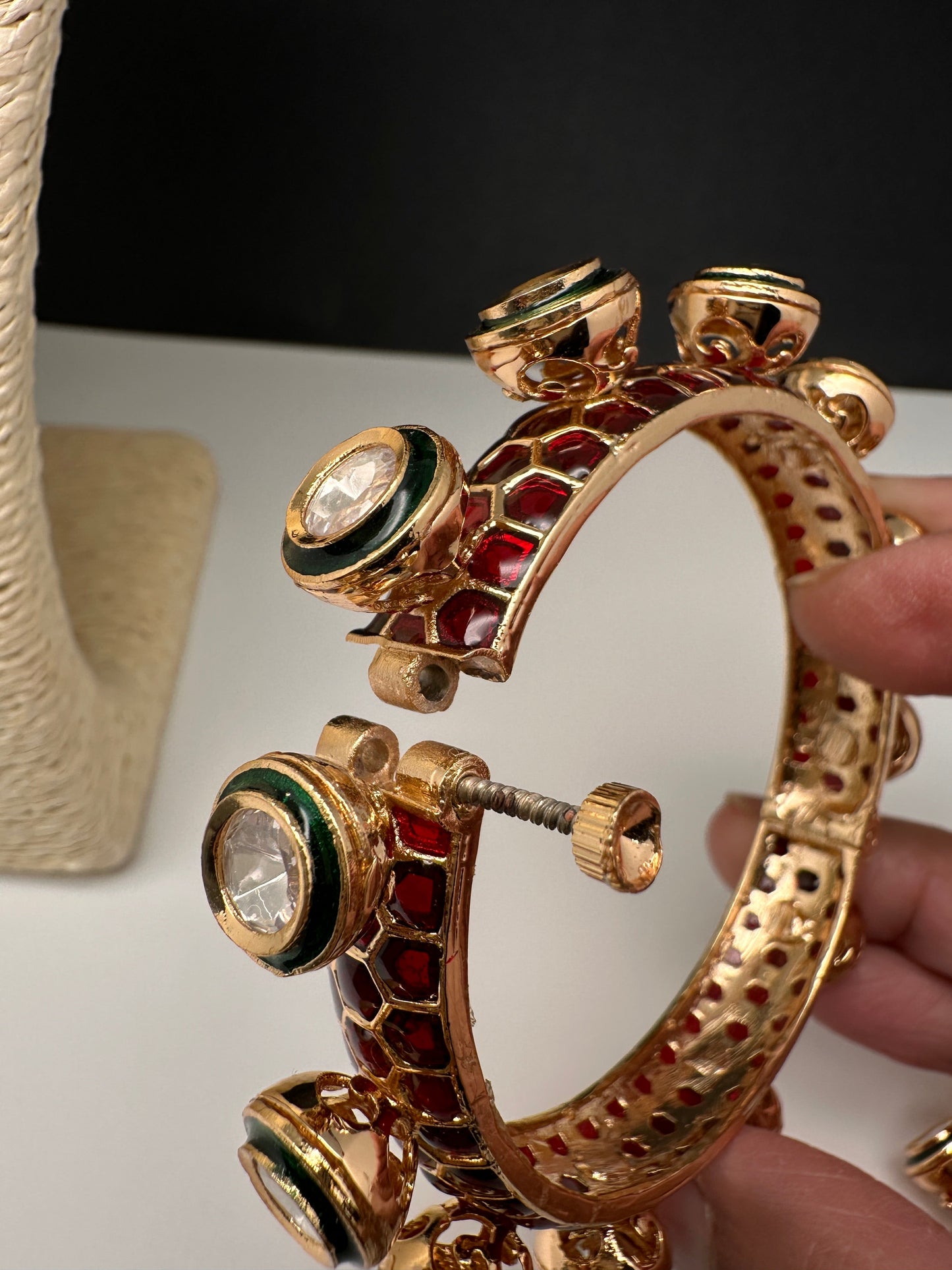 Kundan Red Green Openable Kada Bangles
