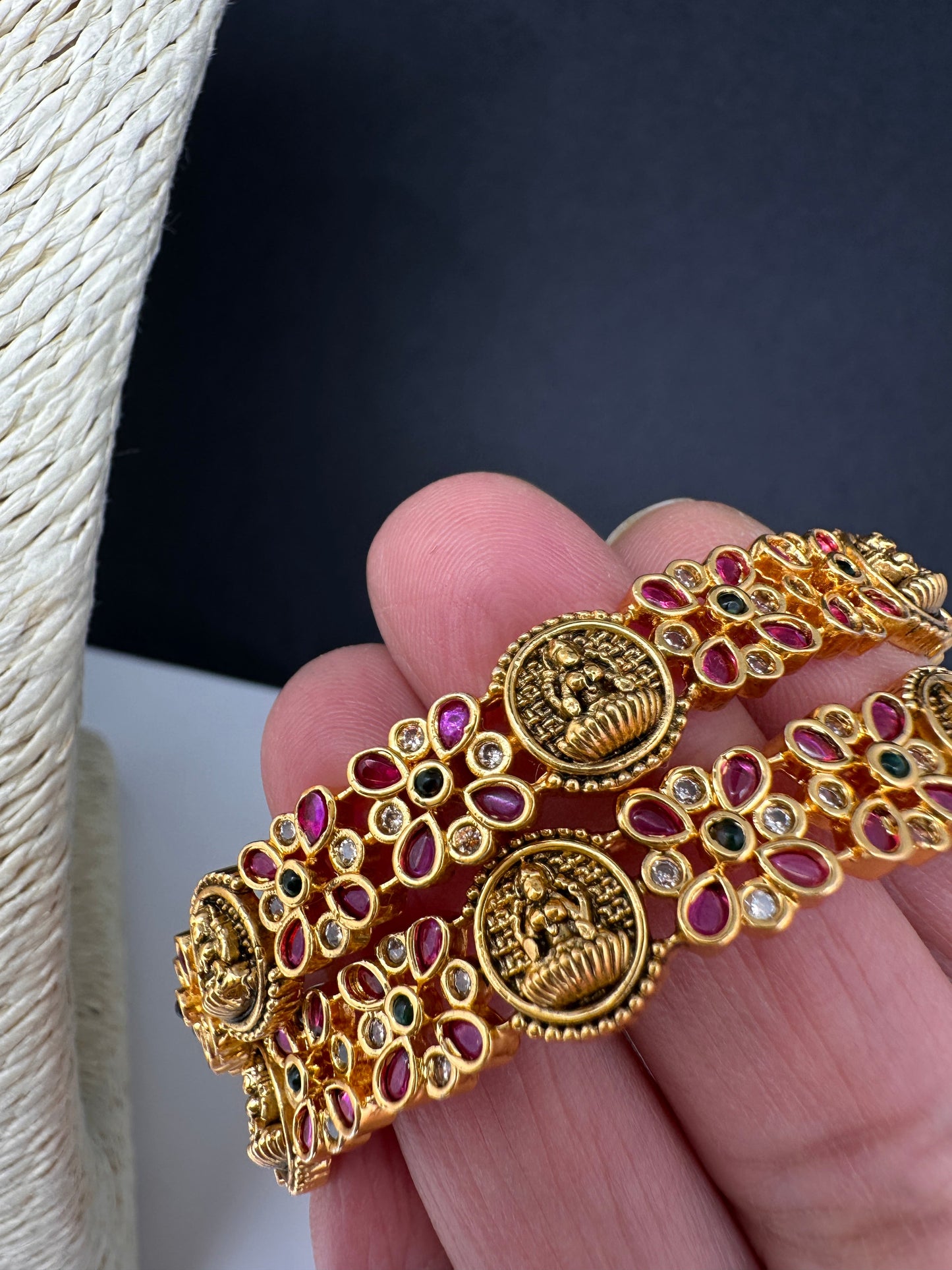 Goddess Lakshmi Kassu Kemp  Bangles