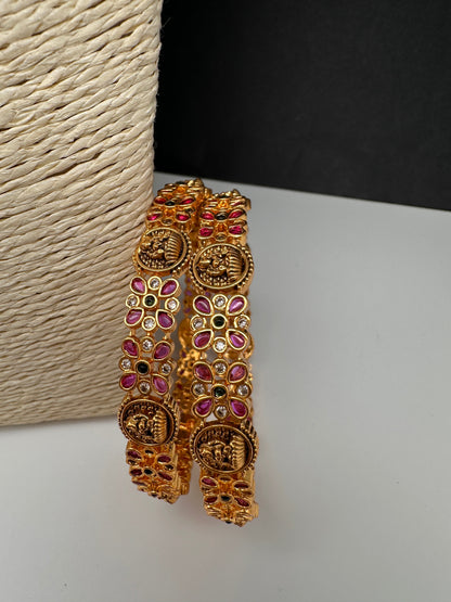 Goddess Lakshmi Kassu Kemp  Bangles
