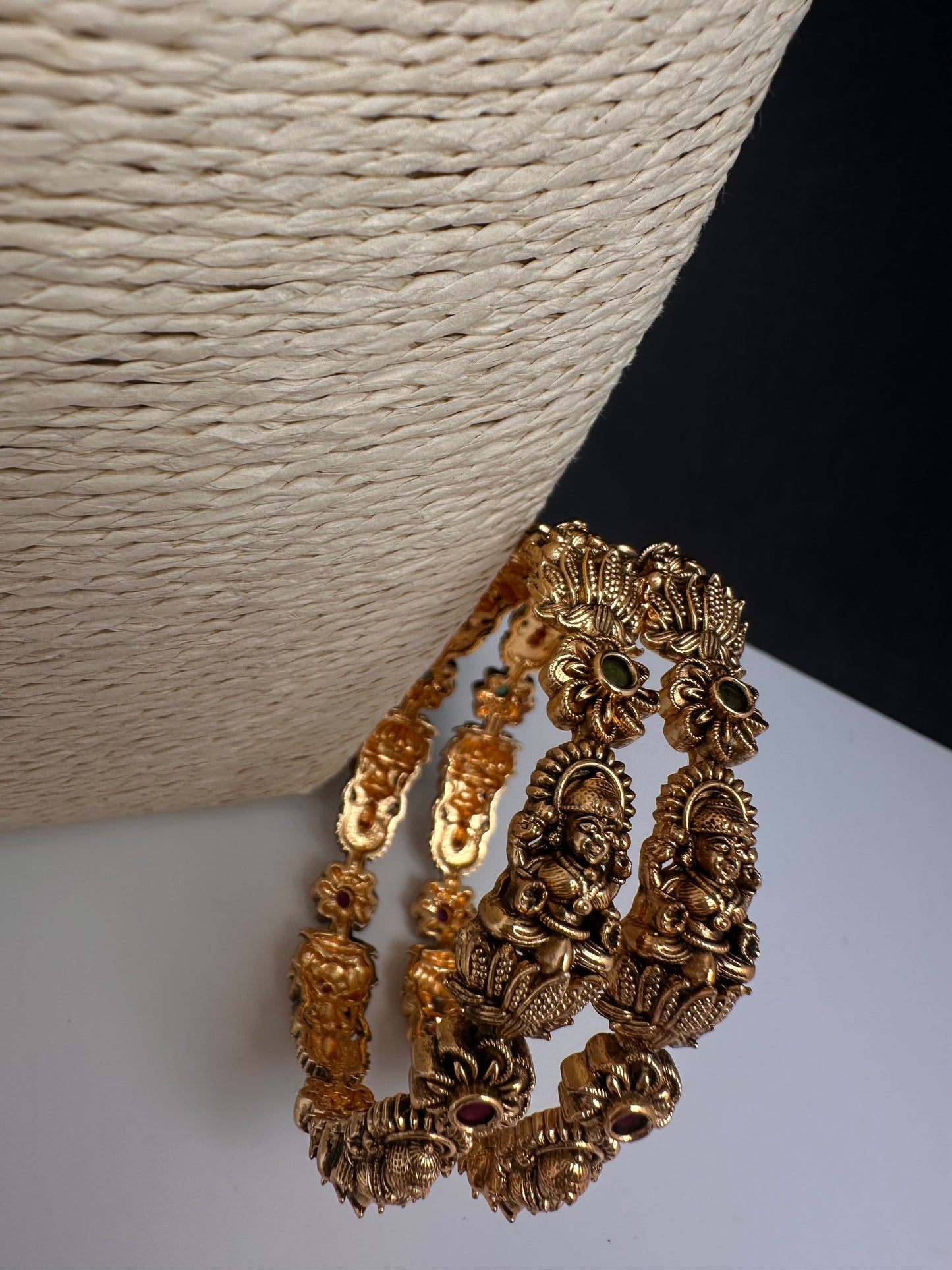 Goddess Lakshmi Nakshi Kemp Bangles
