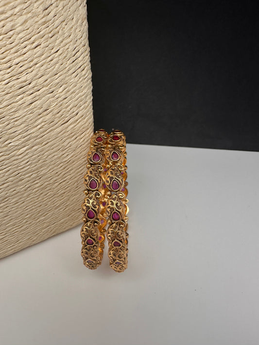 Matte Antique Red Kemp Mango Bangles