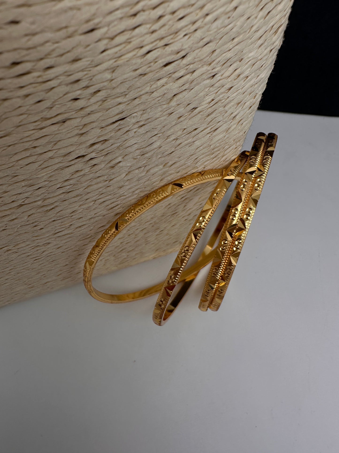 Plain Gold Bangles Set of 4