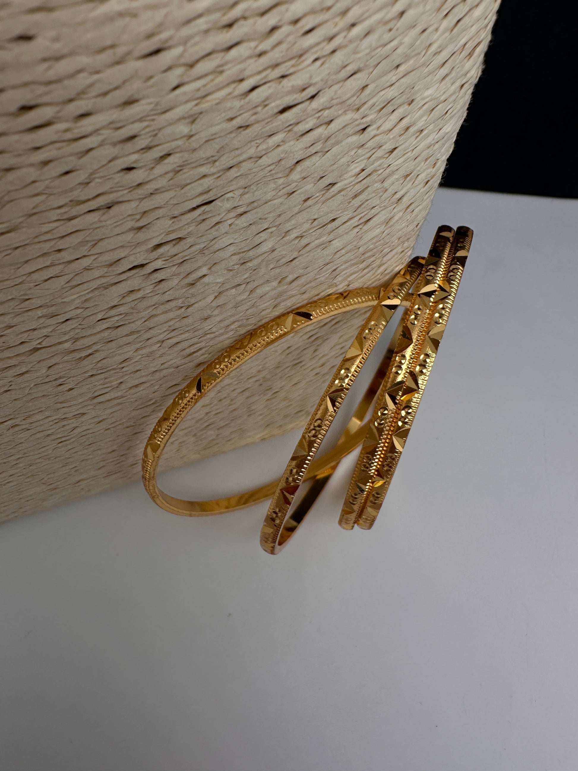 Plain Gold Bangles Set of 4