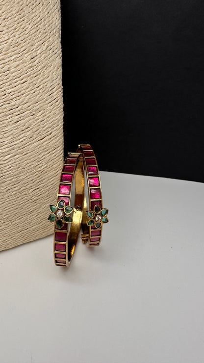 Kemp Openable Bangles - 2.8