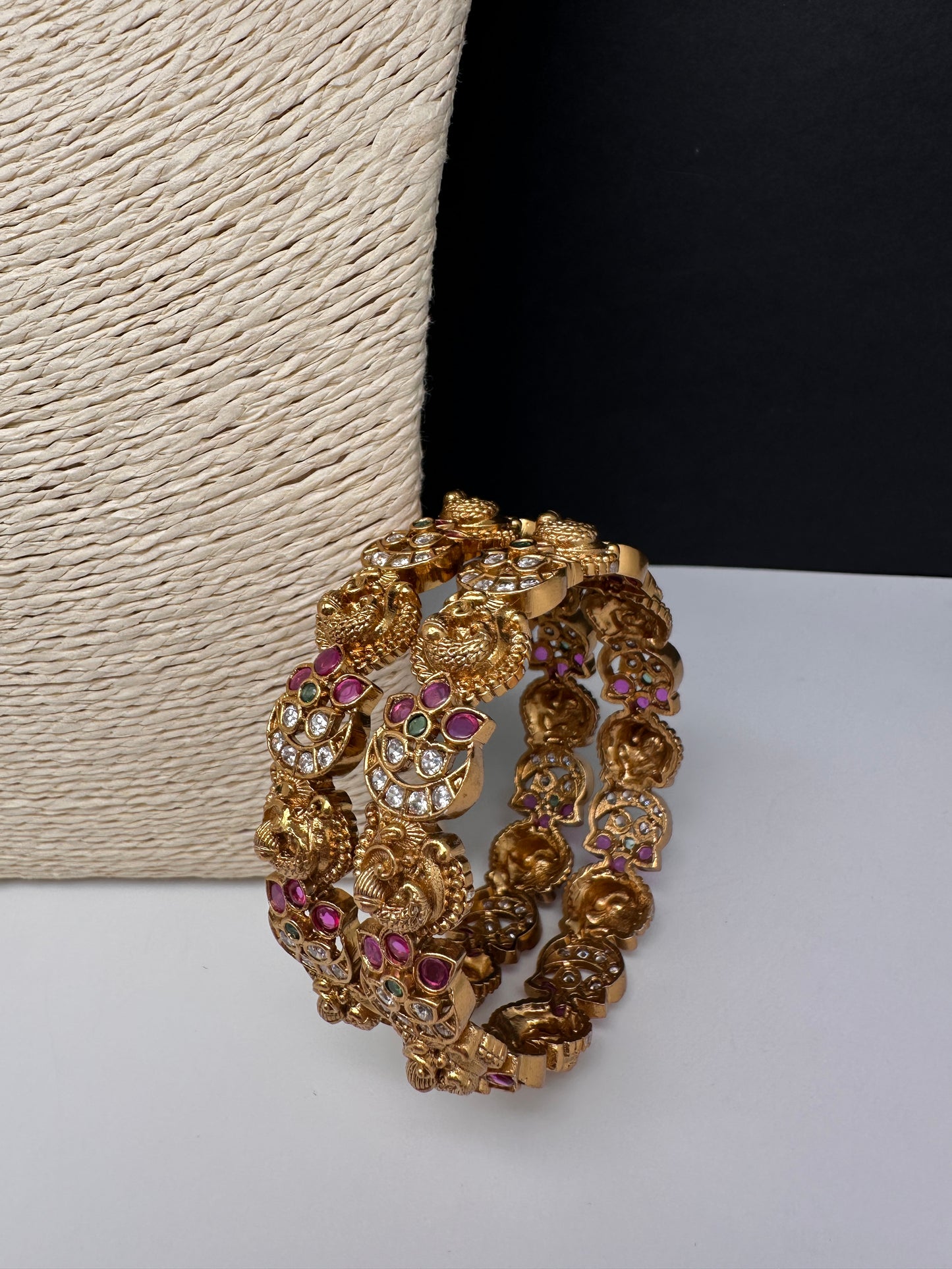 Kempu Floral Peacock Matte Bangles - 2.8