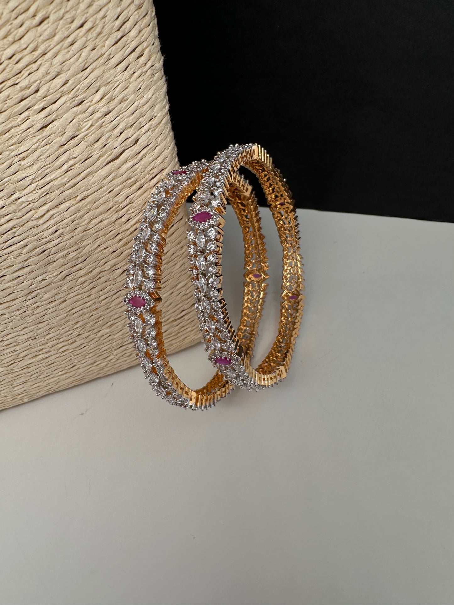 Marquise AD Green Sleek Bangles - 2.8