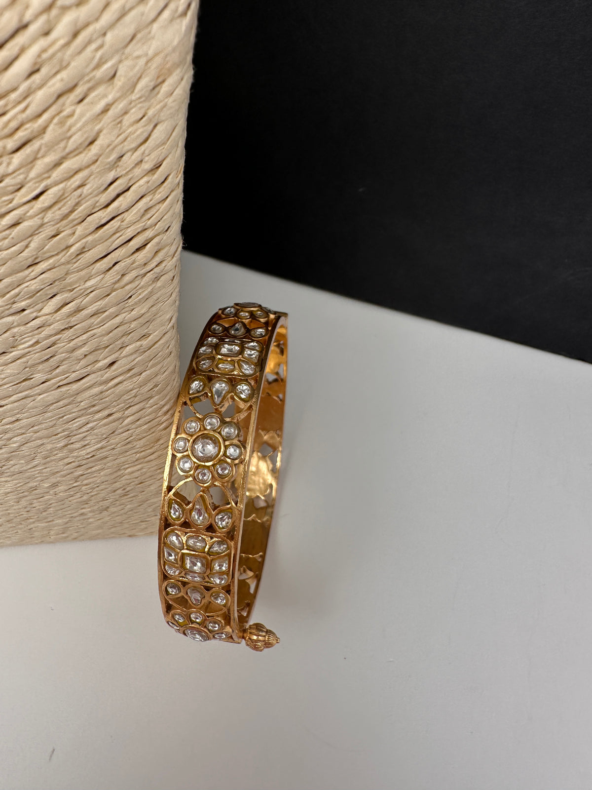 Jadau Kundan Clear Openable Single Bangle - 2.6