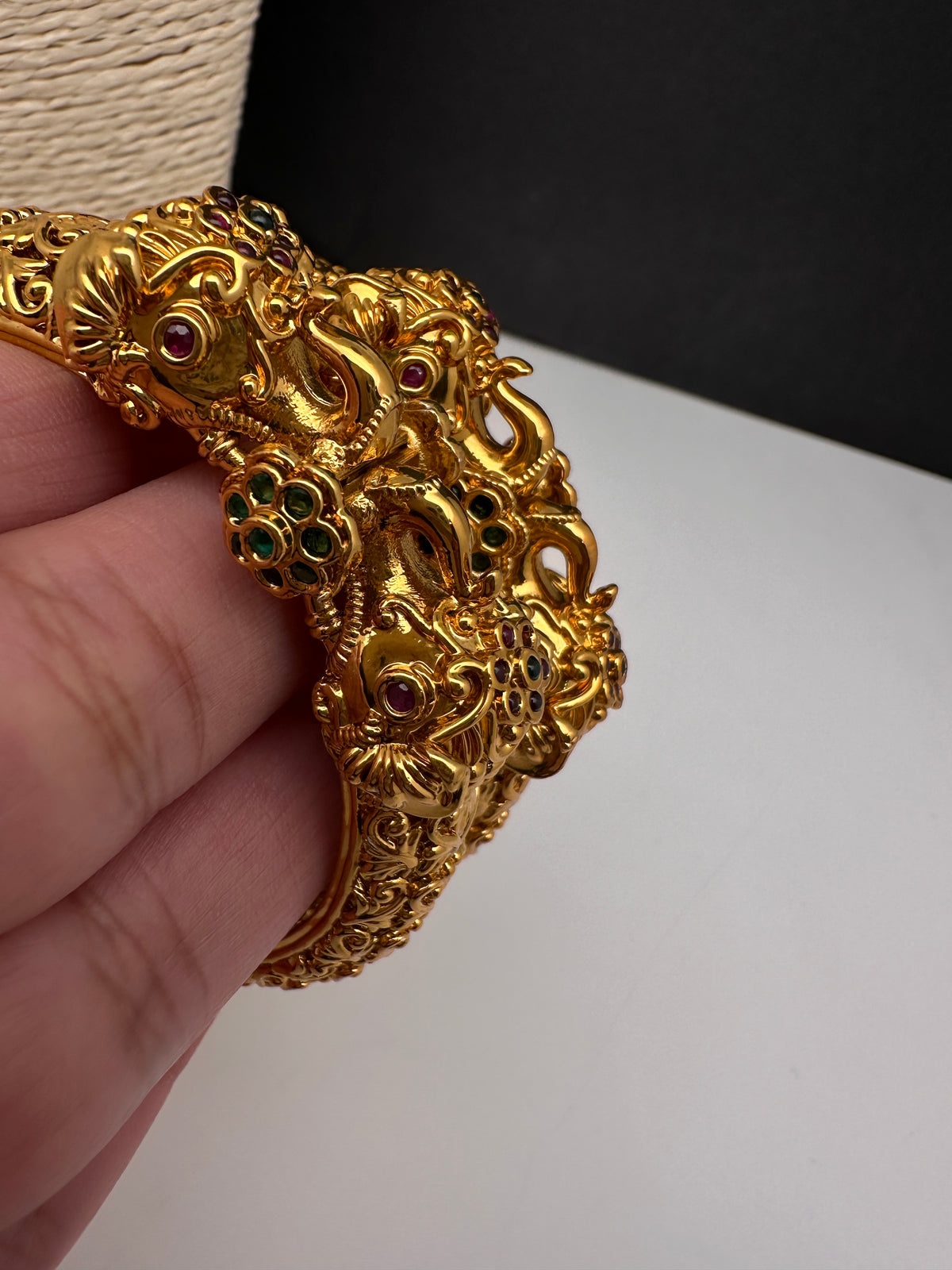 Matte Pattern Openable Kada Bangles - Pair - BN000565