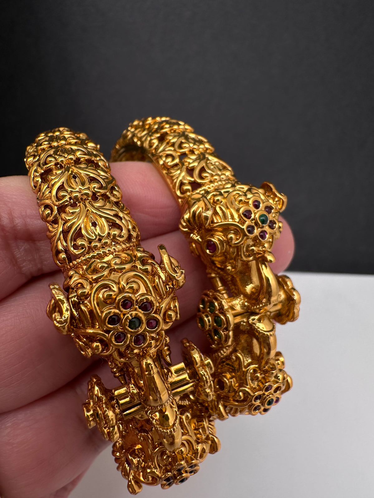 Matte Pattern Openable Kada Bangles - Pair - BN000565