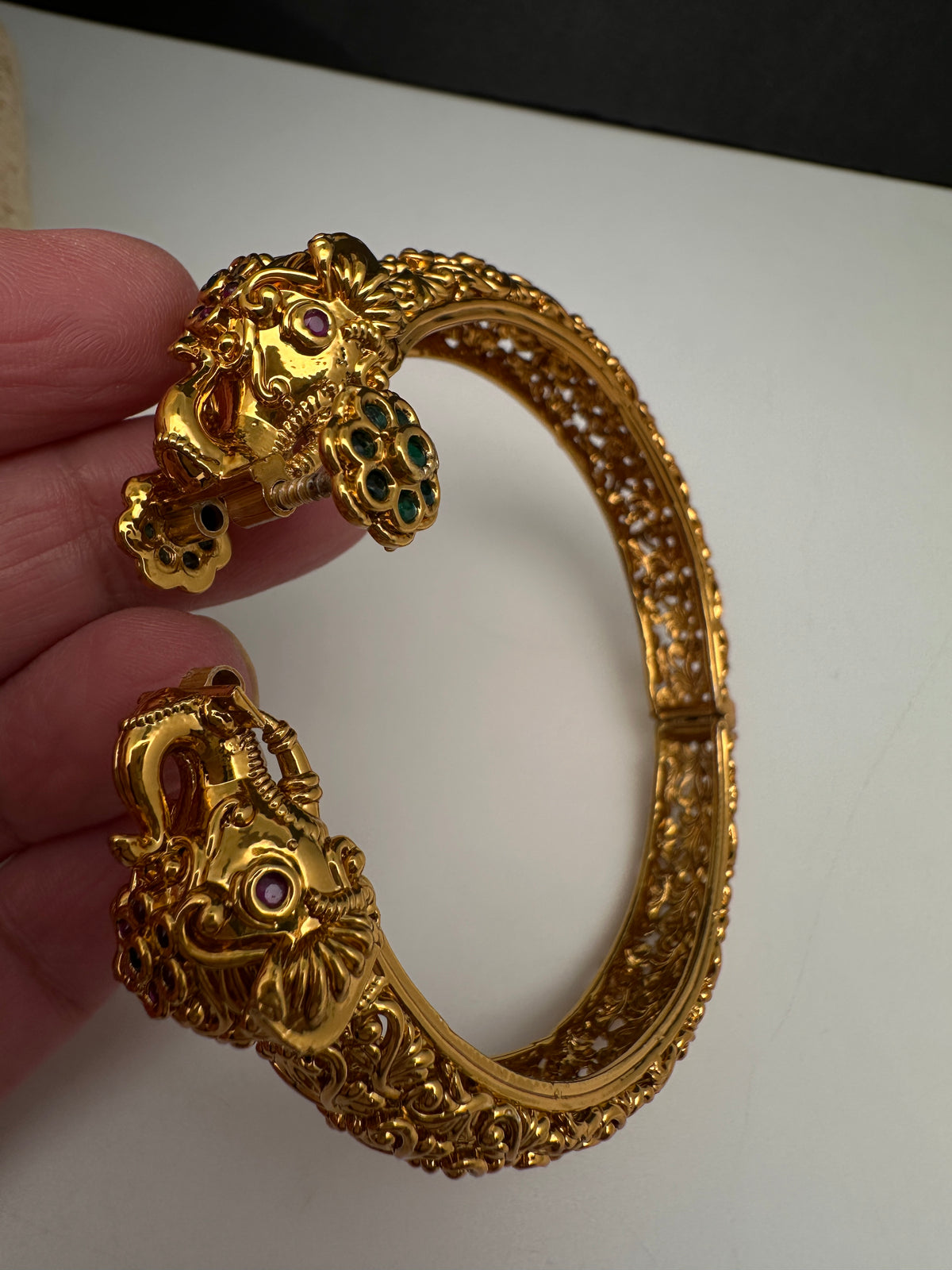 Matte Pattern Openable Kada Bangles - Pair - BN000565