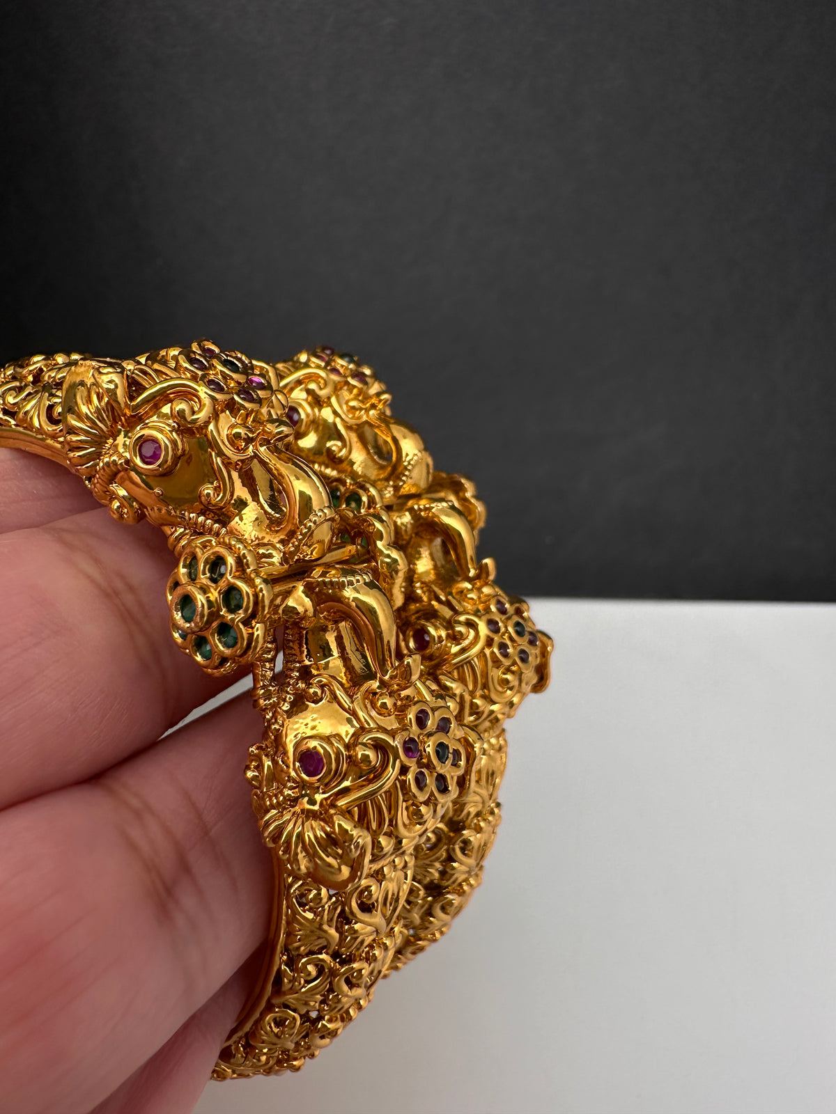 Matte Pattern Openable Kada Bangles - Pair - BN000565