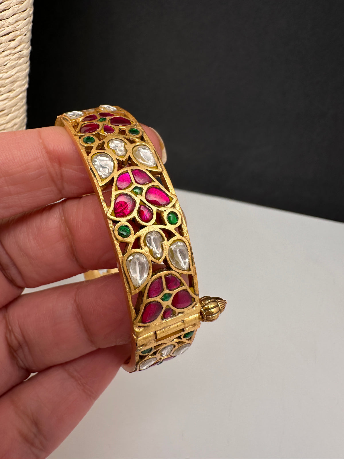 Multicolor Jadau Kundan Openable Single Bangle - size 2.6