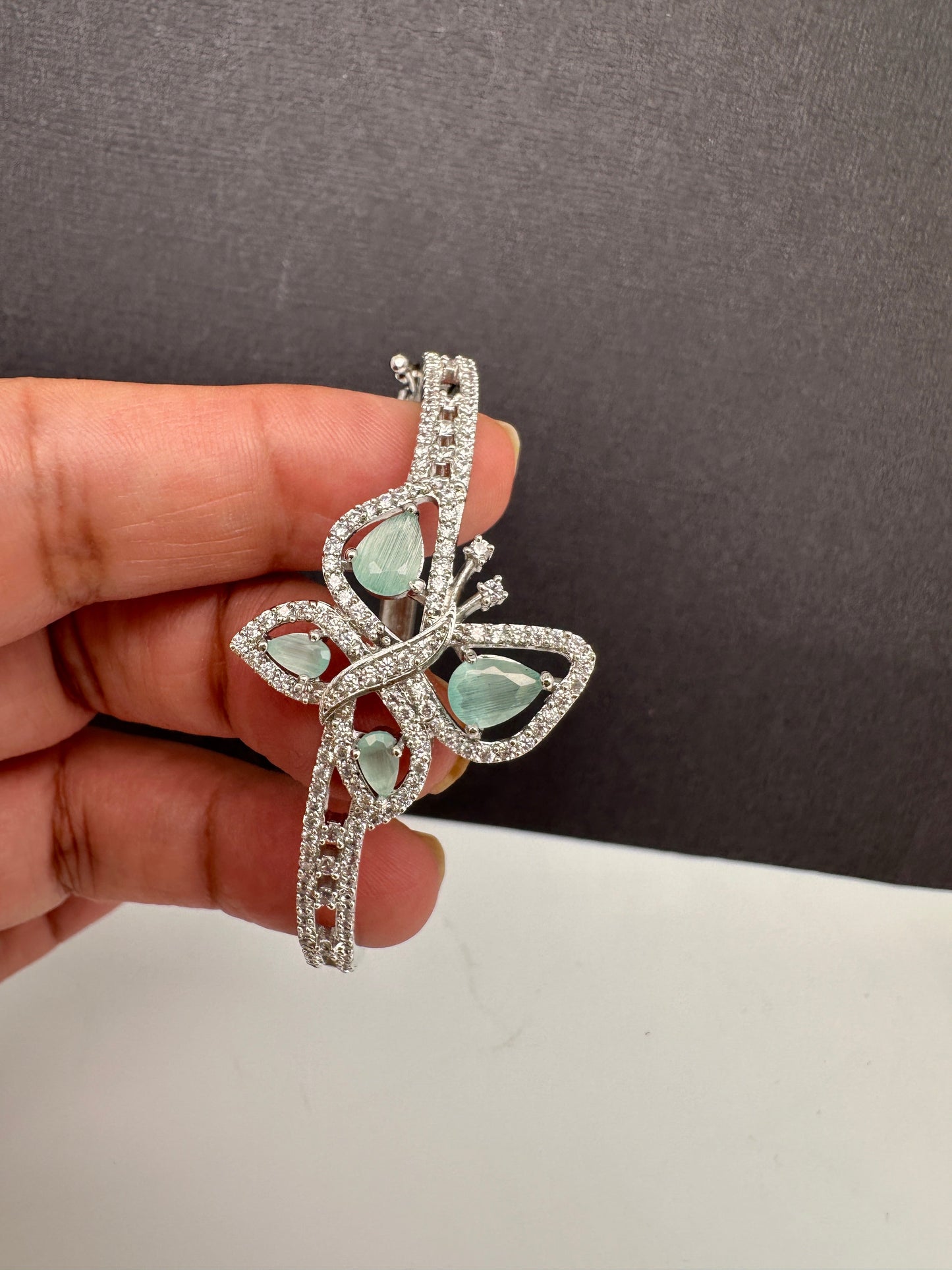 CZ Silver Finish Color Stone Openable Bracelet - LightGreen